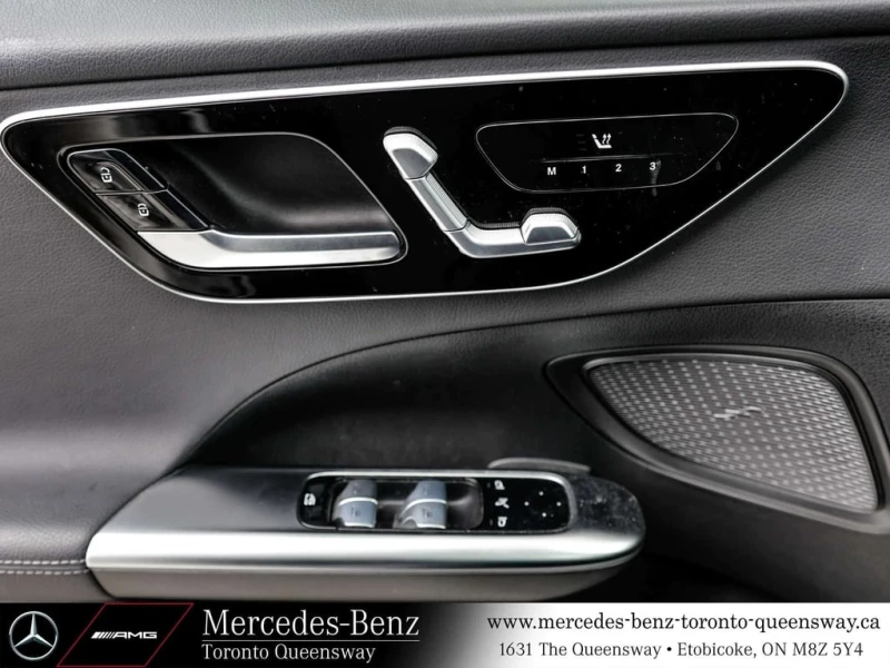 Mercedes-Benz C 300 * CARFAX * ЦЕНА ДО БГ, снимка 11 - Автомобили и джипове - 53051101