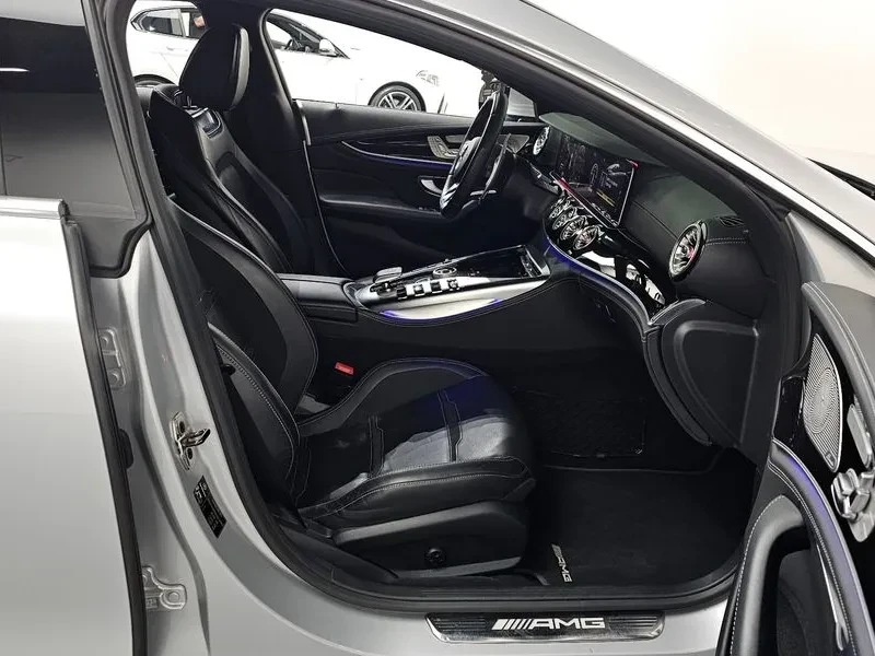Mercedes-Benz GT, снимка 11 - Автомобили и джипове - 54407804