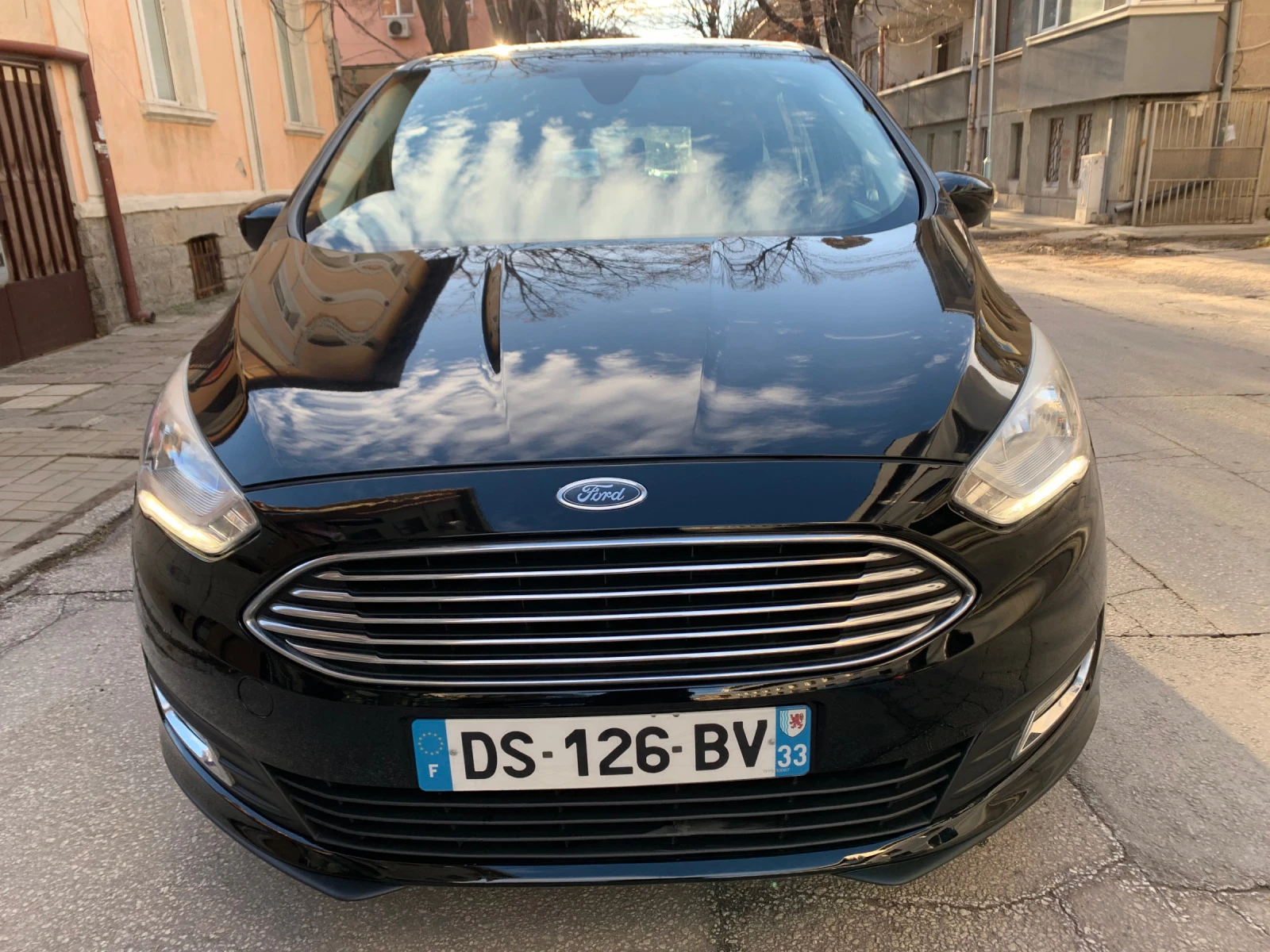 Ford C-max 1.5 TDCI 120к.с.TITANIUM 6 скор. EURO6 - изображение 3