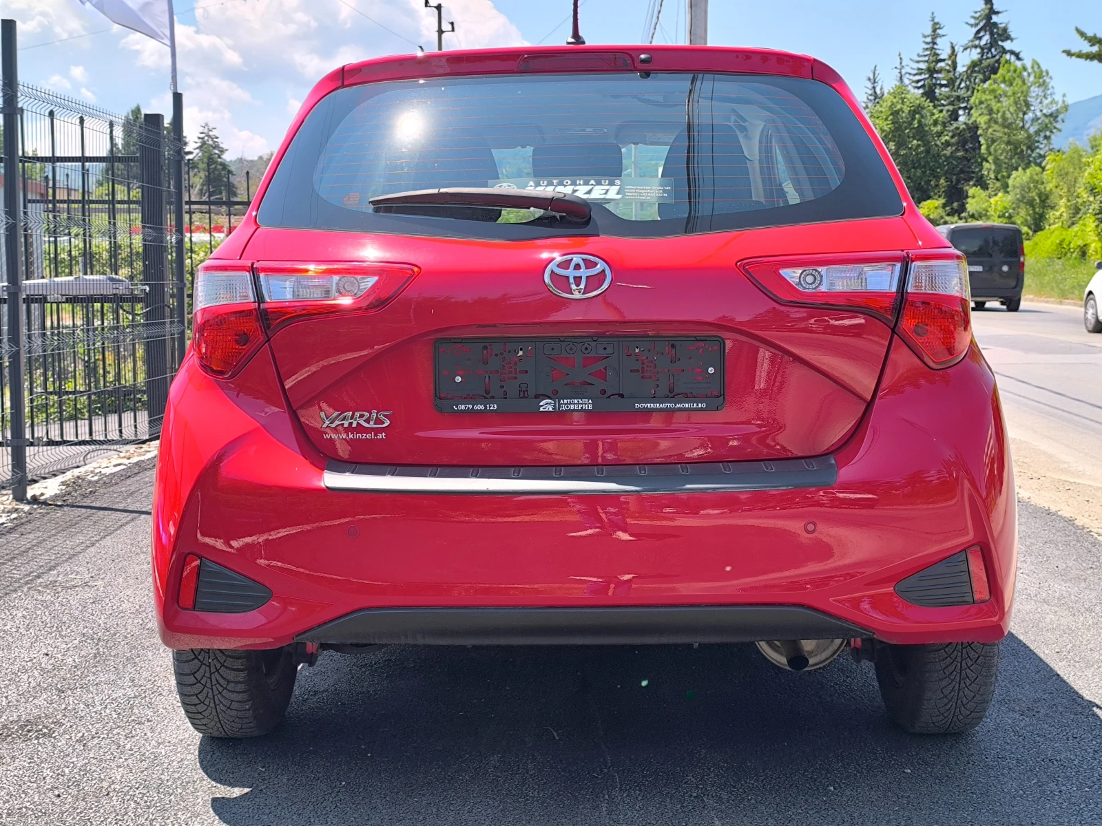 Toyota Yaris 1.0VVT-i - изображение 5