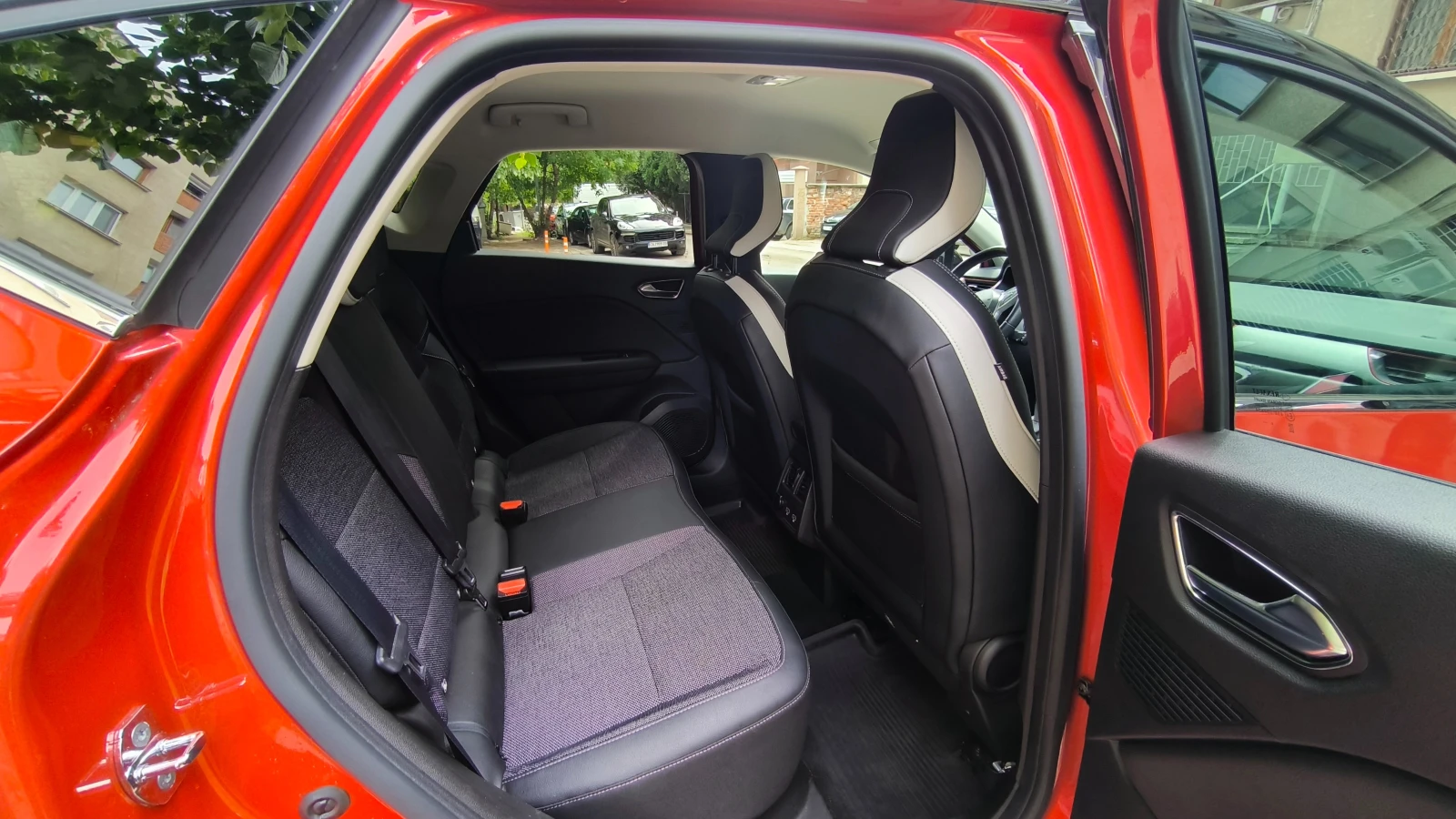 Renault Captur  - изображение 5
