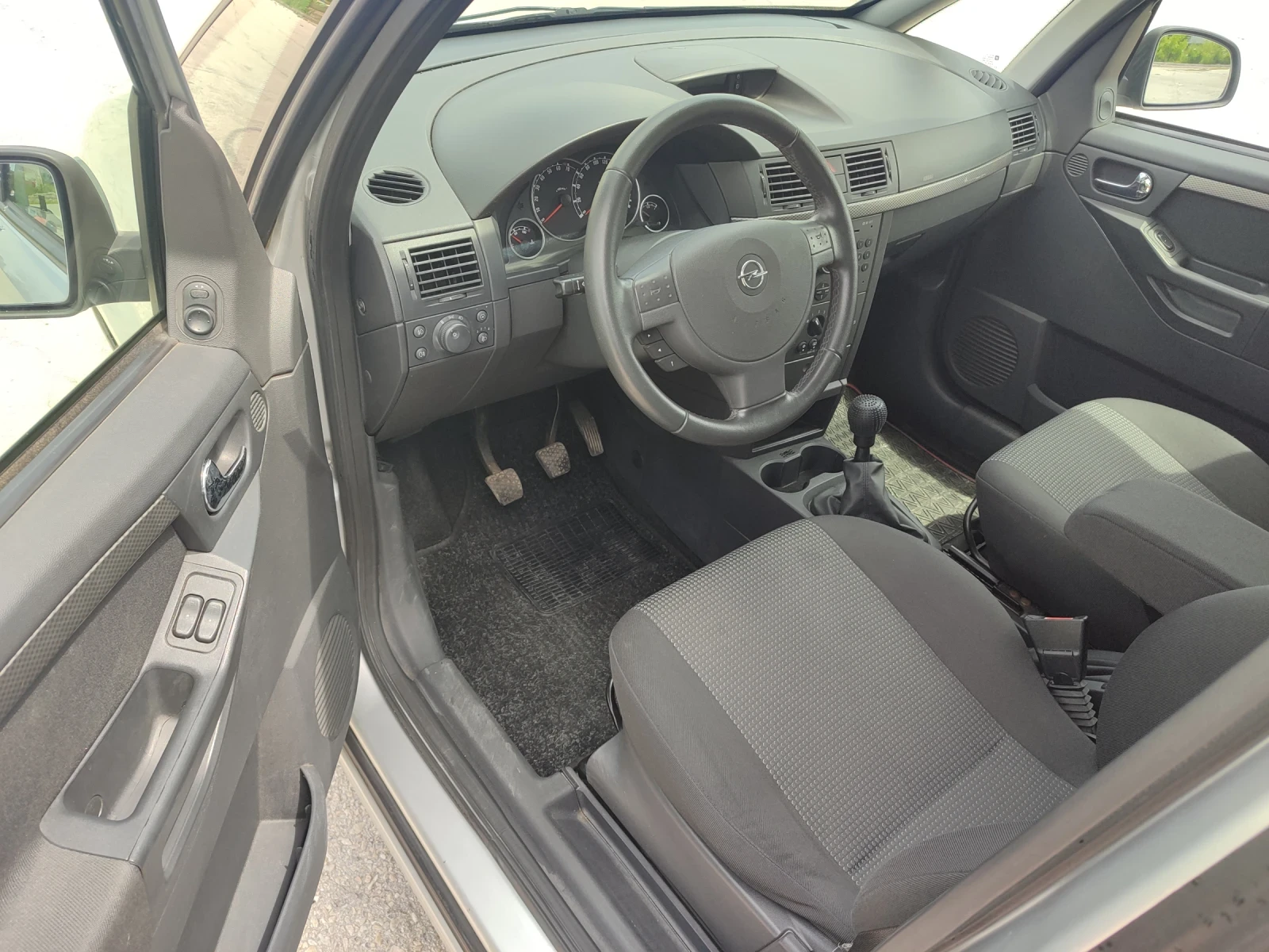 Opel Meriva 1.6i-75 000км - изображение 5