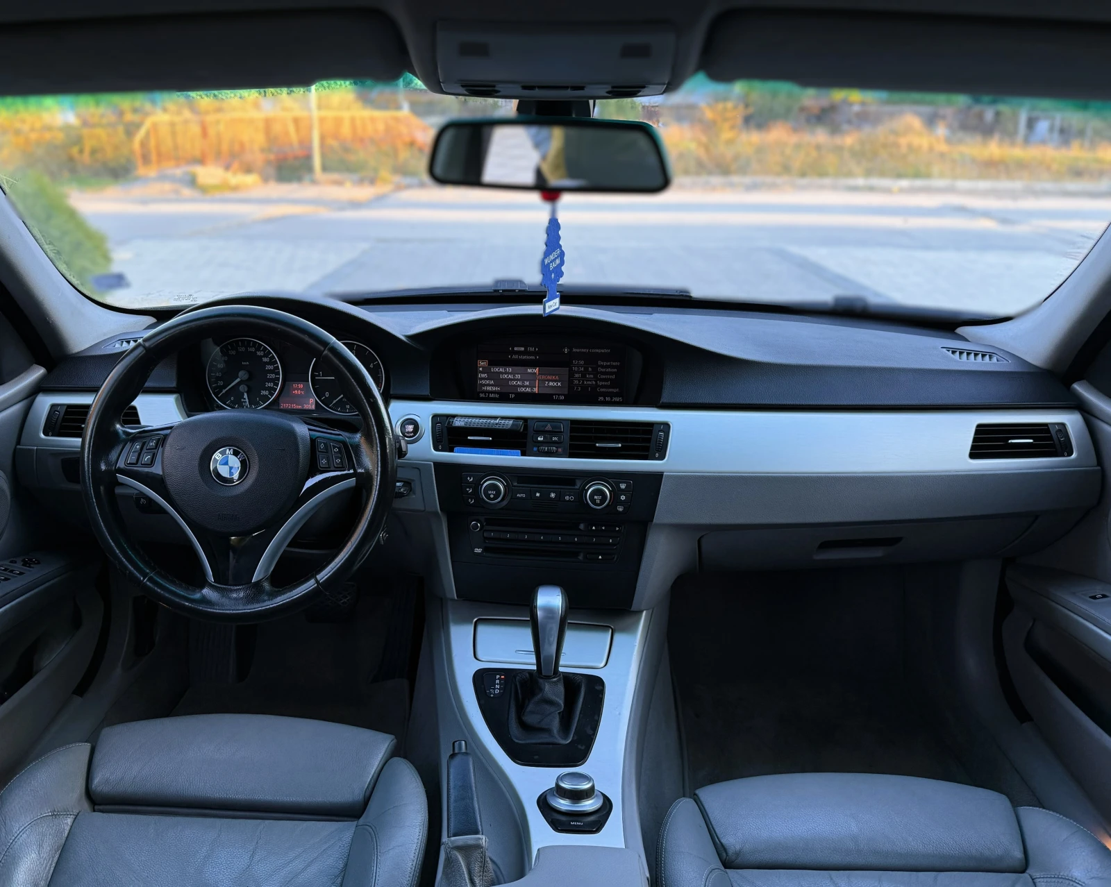 BMW 320 d - изображение 9