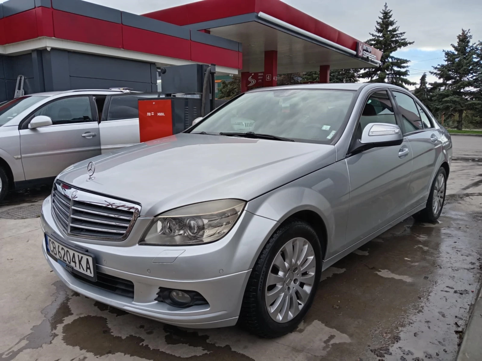 Mercedes-Benz C 180  - изображение 2