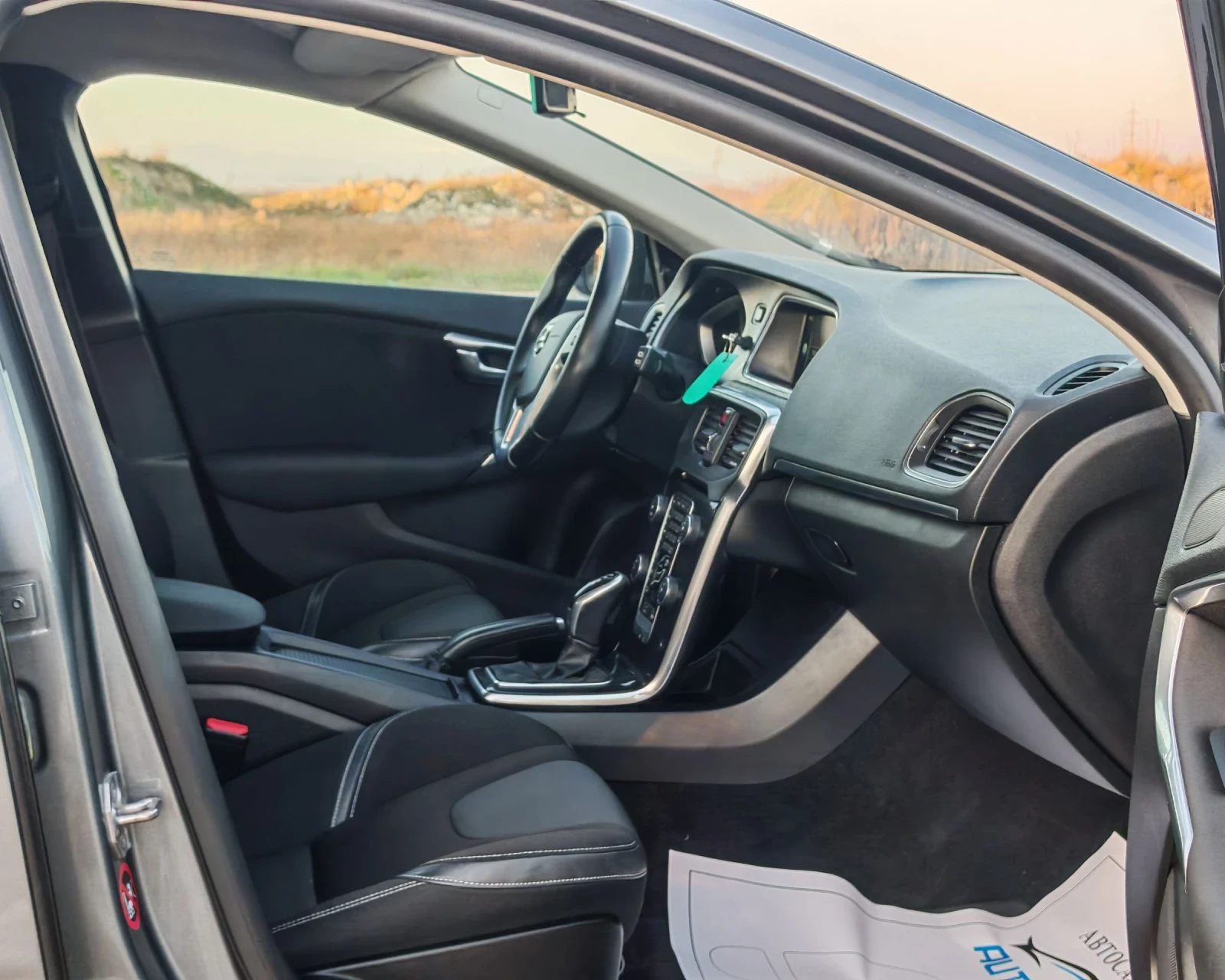 Volvo V40 2.0 120 .. ! !  | Mobile.bg   10