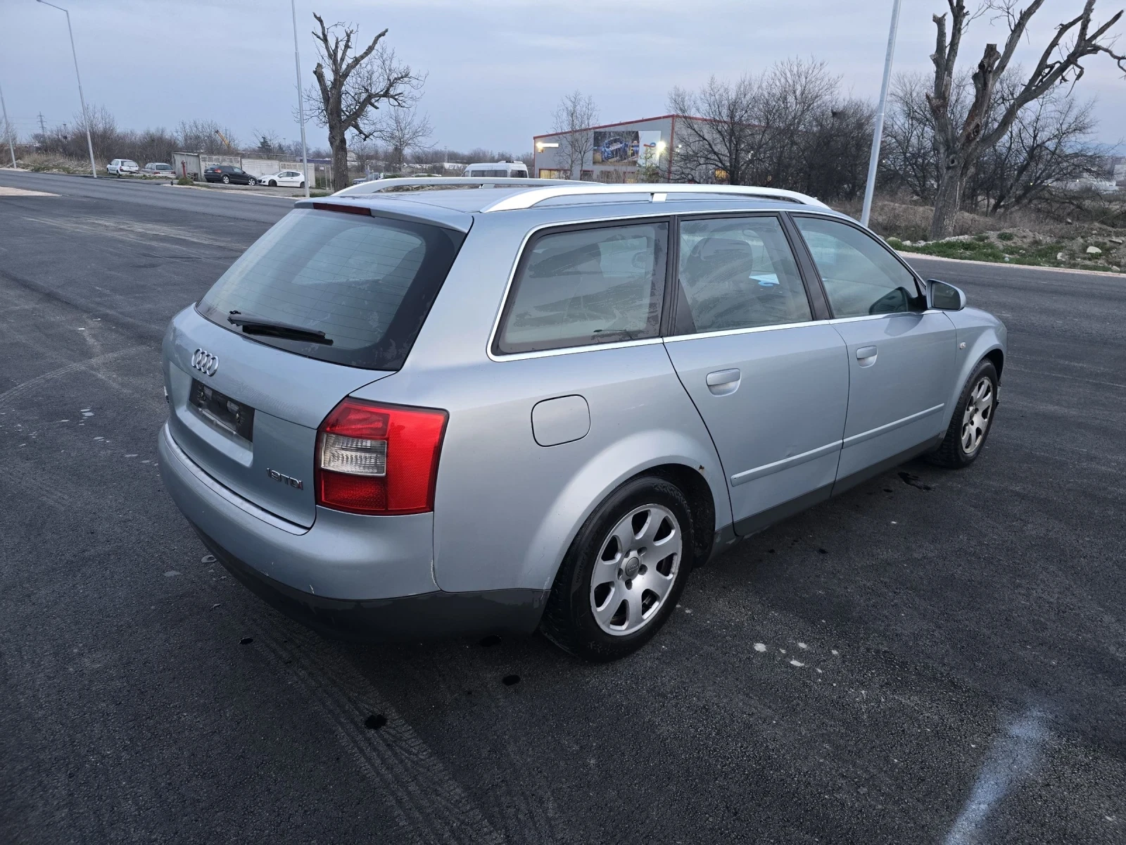 Audi A4 1.9 - изображение 6