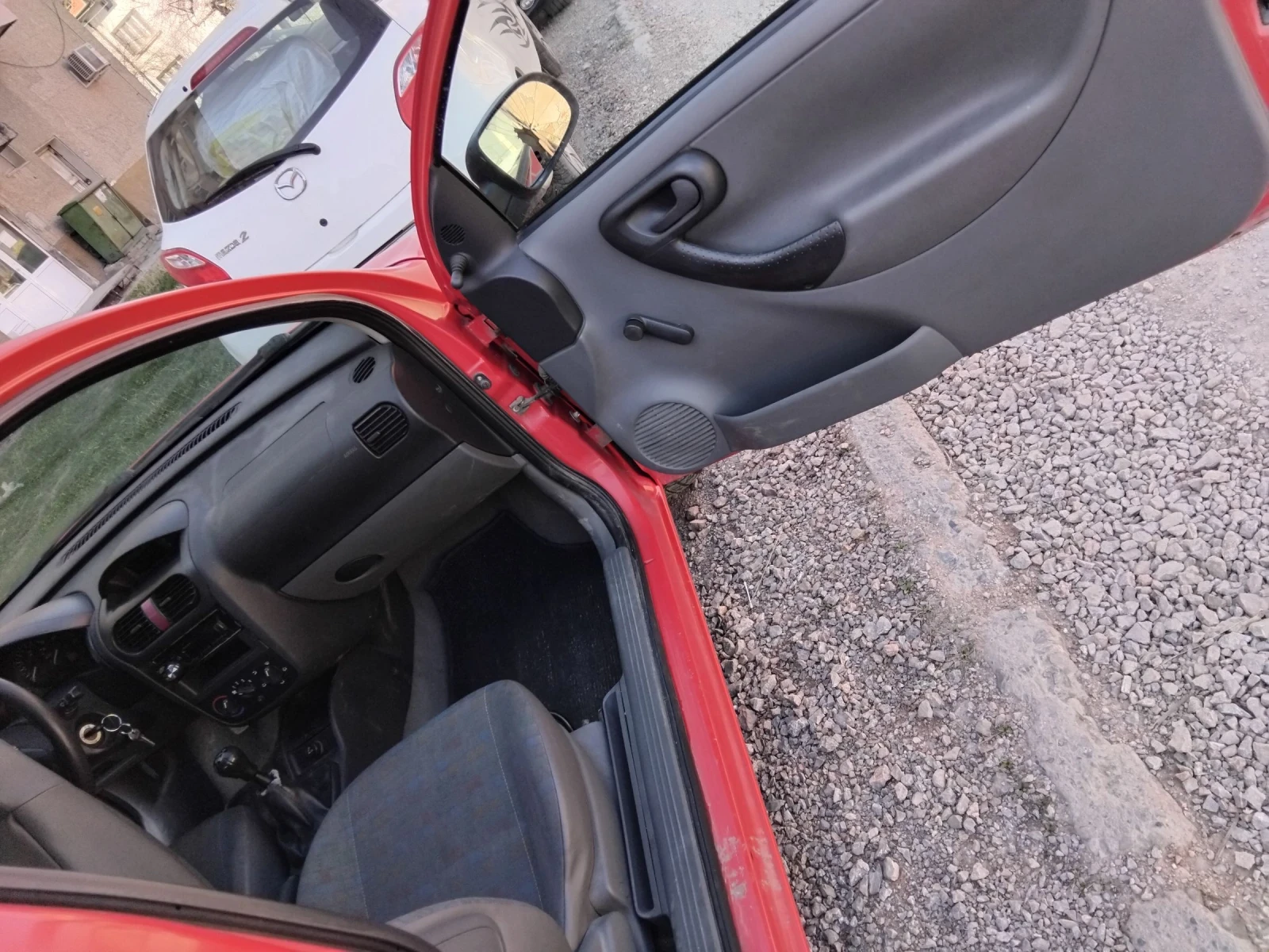 Opel Corsa, снимка 12 - Автомобили и джипове - 53839226