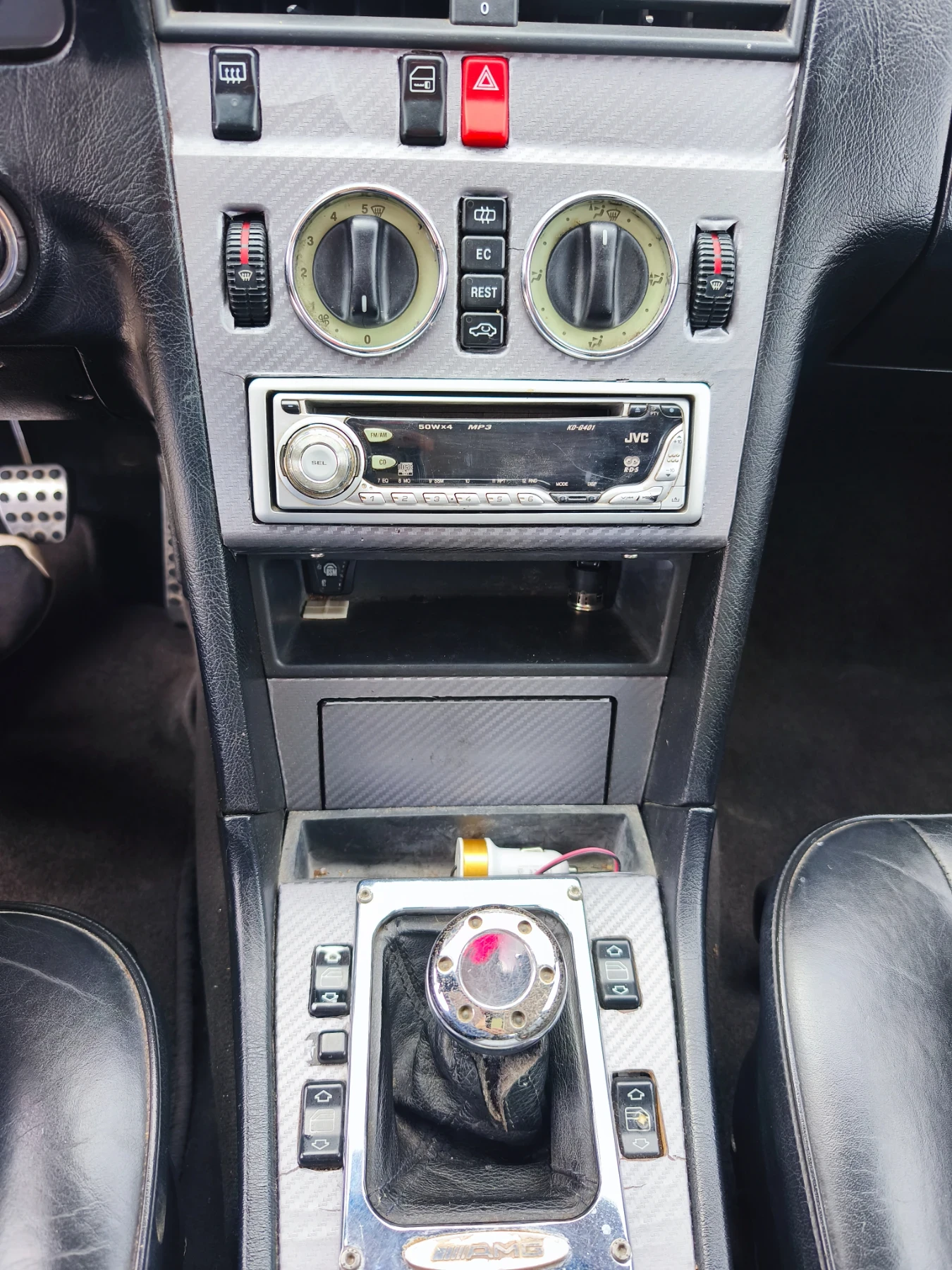 Mercedes-Benz C 220, снимка 11 - Автомобили и джипове - 53924859