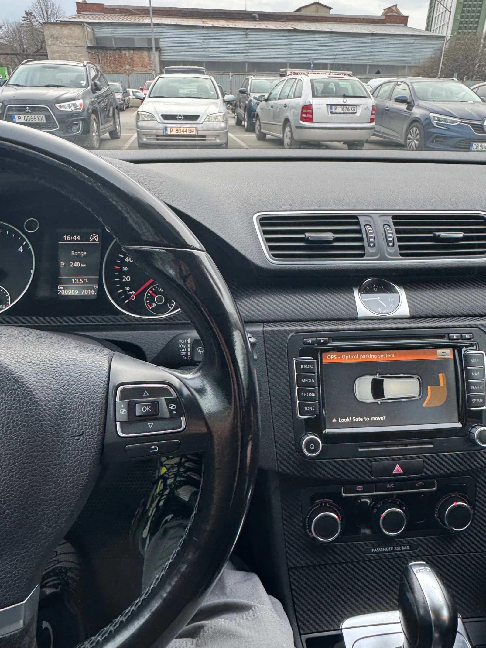 VW Passat 2.0 TDI, снимка 8 - Автомобили и джипове - 53941981