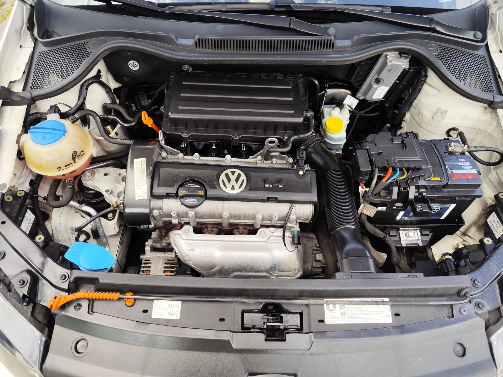 VW Polo 1.4i* KLIMATRONIK* EURO5A* , снимка 12 - Автомобили и джипове - 54343936