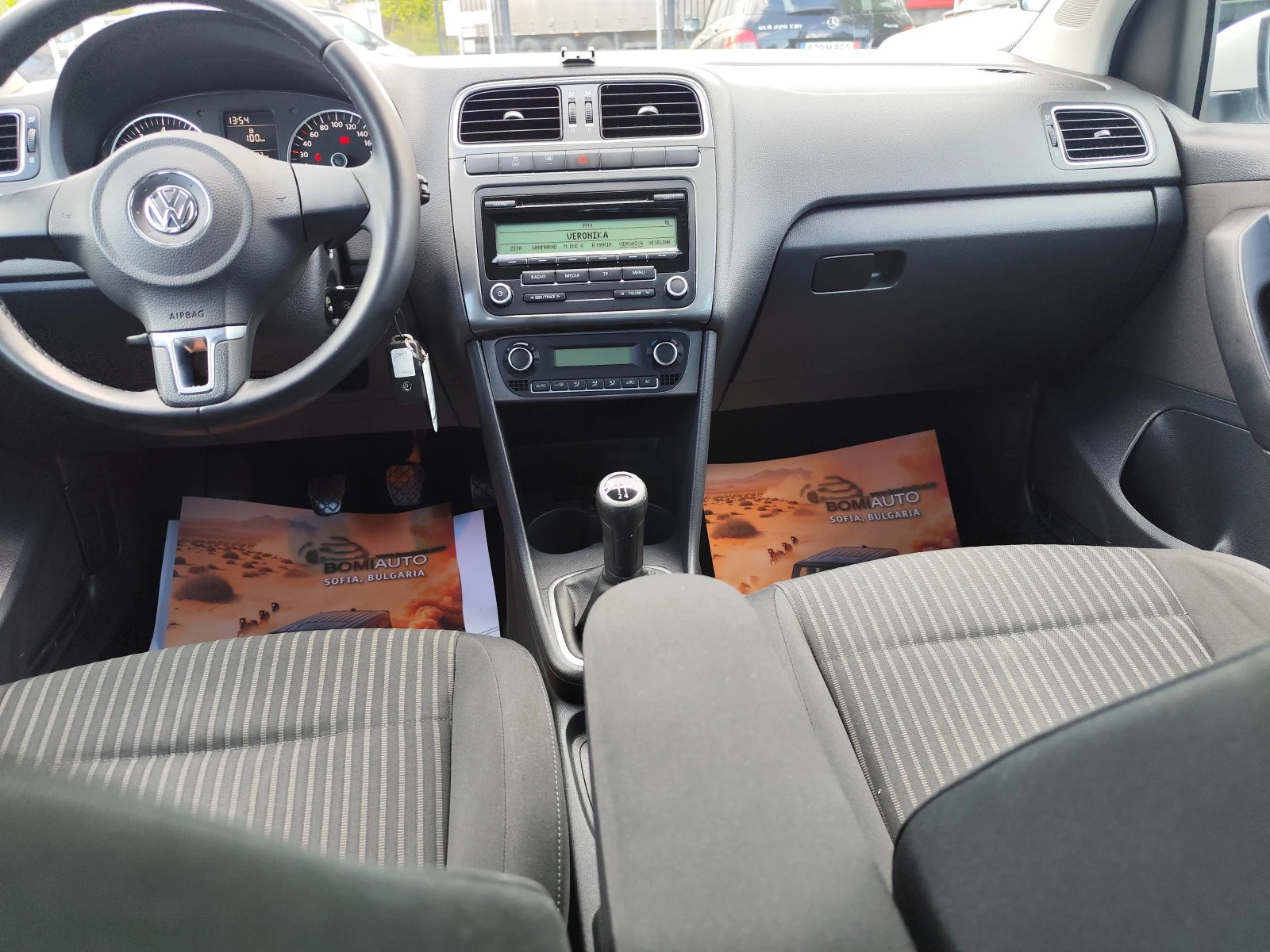 VW Polo 1.4i* KLIMATRONIK* EURO5A* , снимка 8 - Автомобили и джипове - 54343936