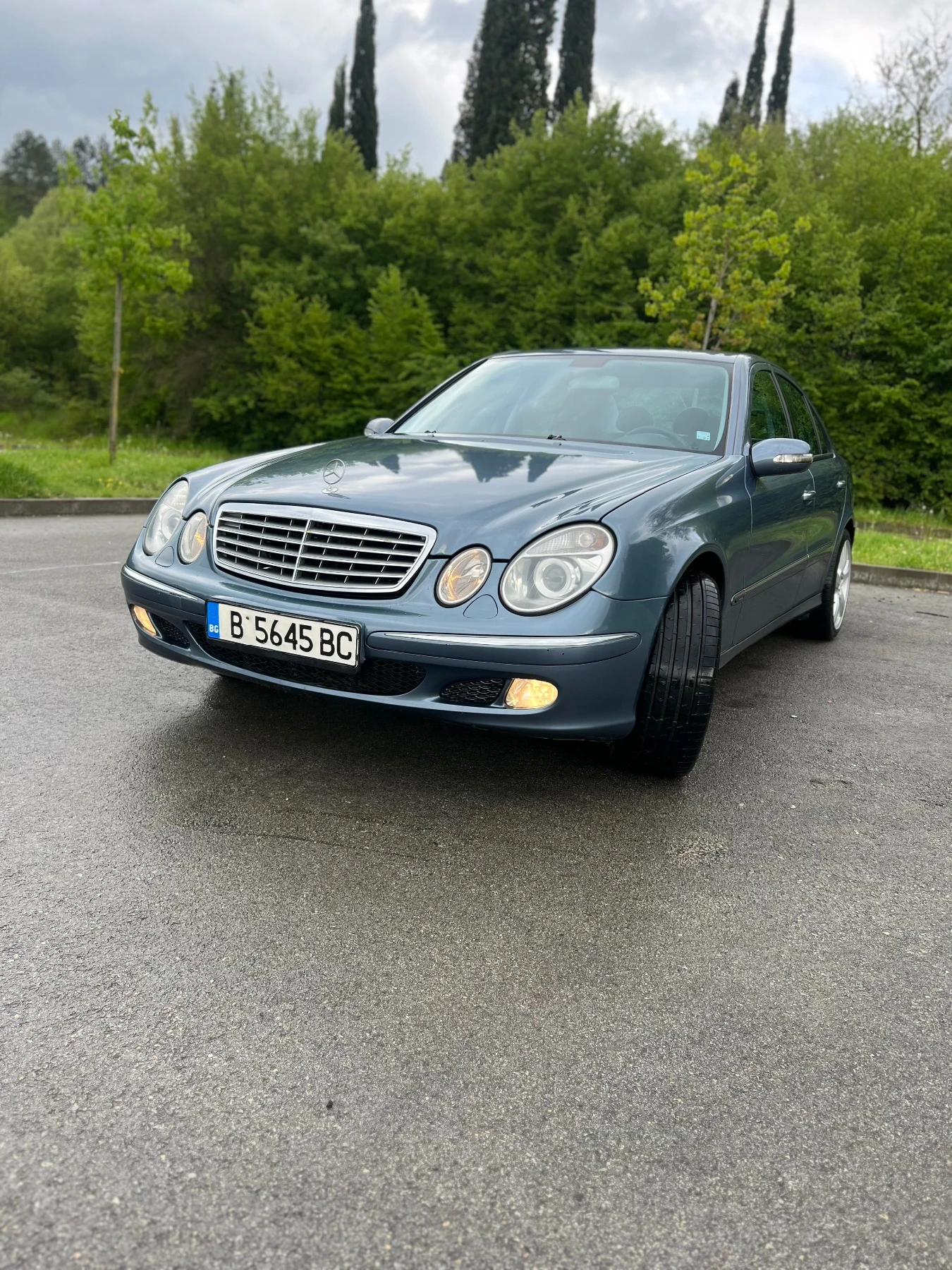 Mercedes-Benz E 220 2.2 CDI, снимка 2 - Автомобили и джипове - 54382428