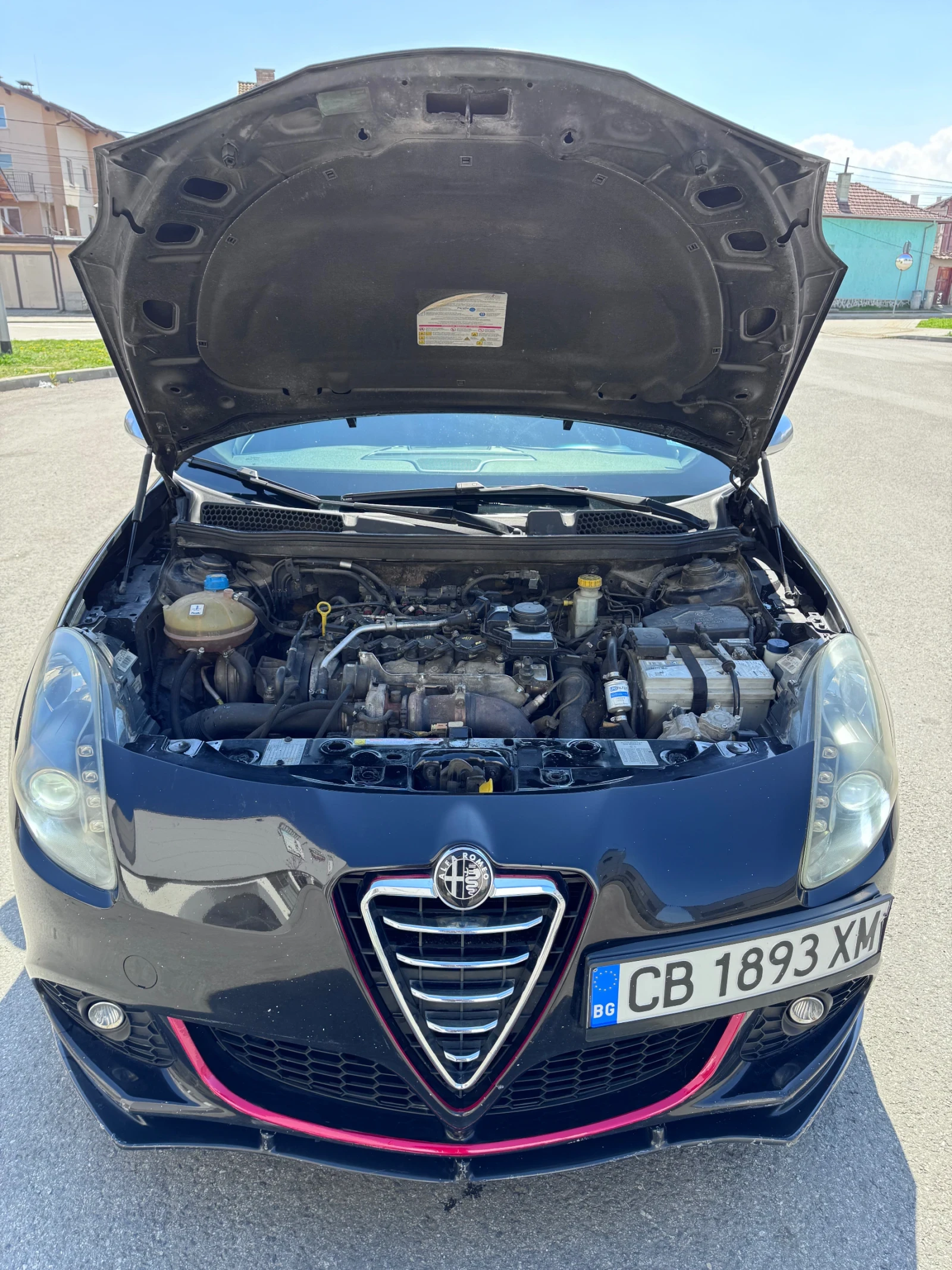 Alfa Romeo Giulietta Sportiva, снимка 9 - Автомобили и джипове - 54438693