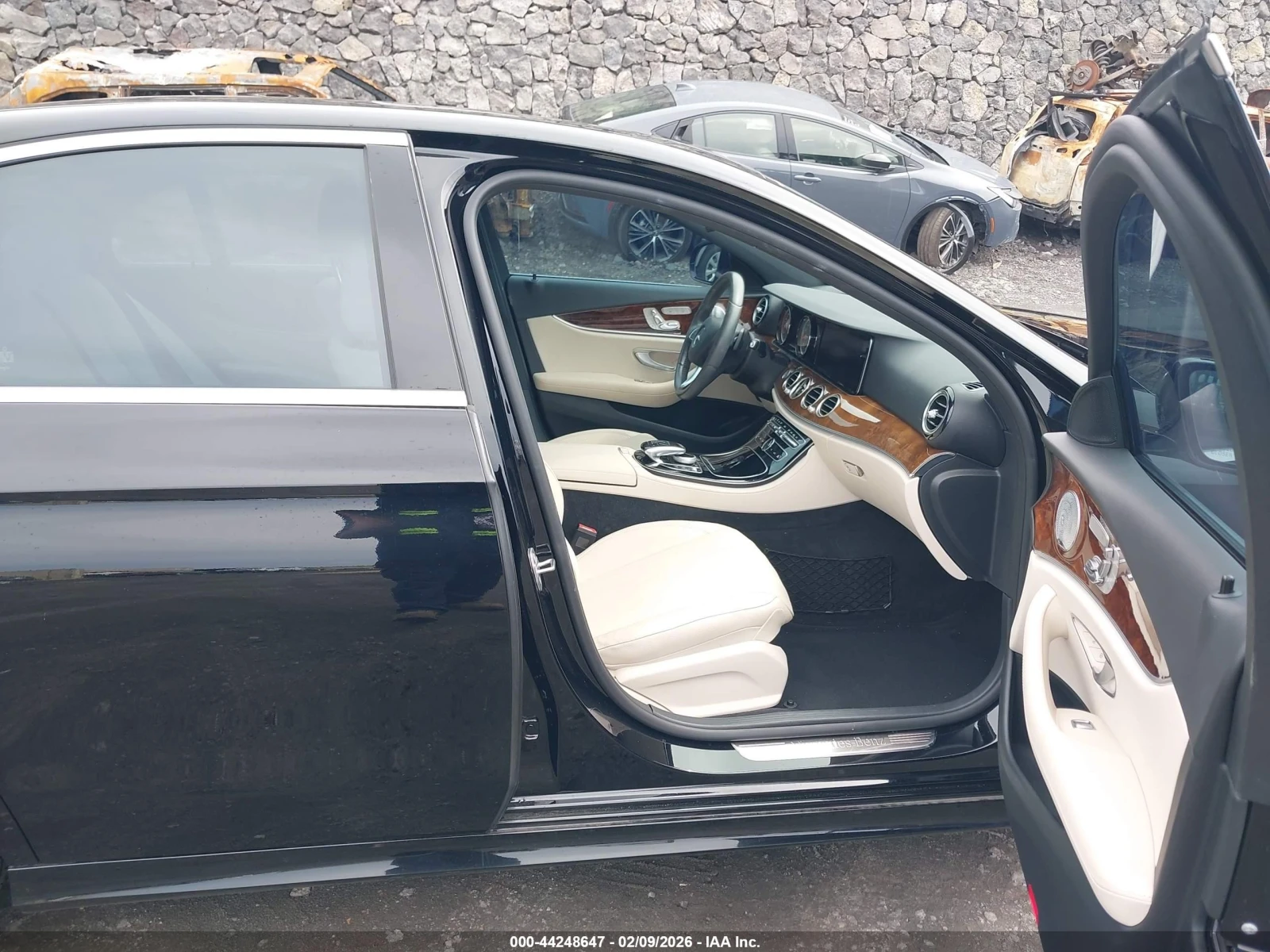 Mercedes-Benz E 300 ��� �����* 4MATIC* �������* BURMESTER* �������* �� | Mobile.bg � ����������� 11