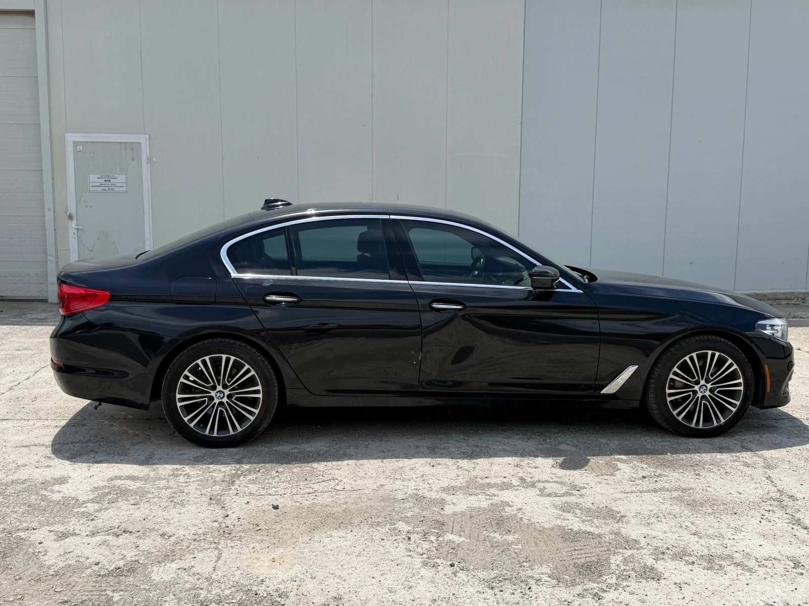 BMW 530 252кс, снимка 3 - Автомобили и джипове - 54740035