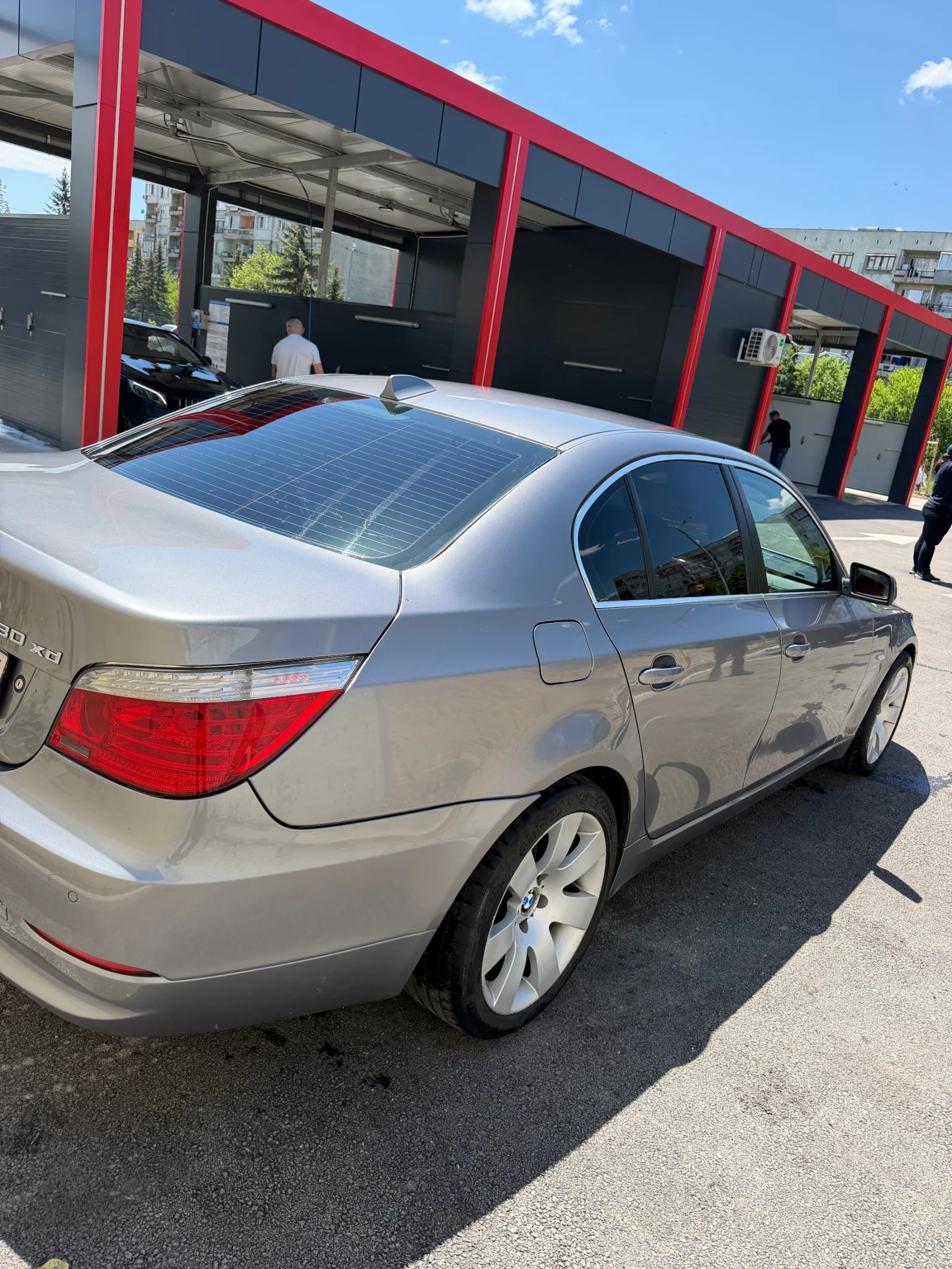 BMW 530 3.0d Xdrive, снимка 4 - Автомобили и джипове - 54754906