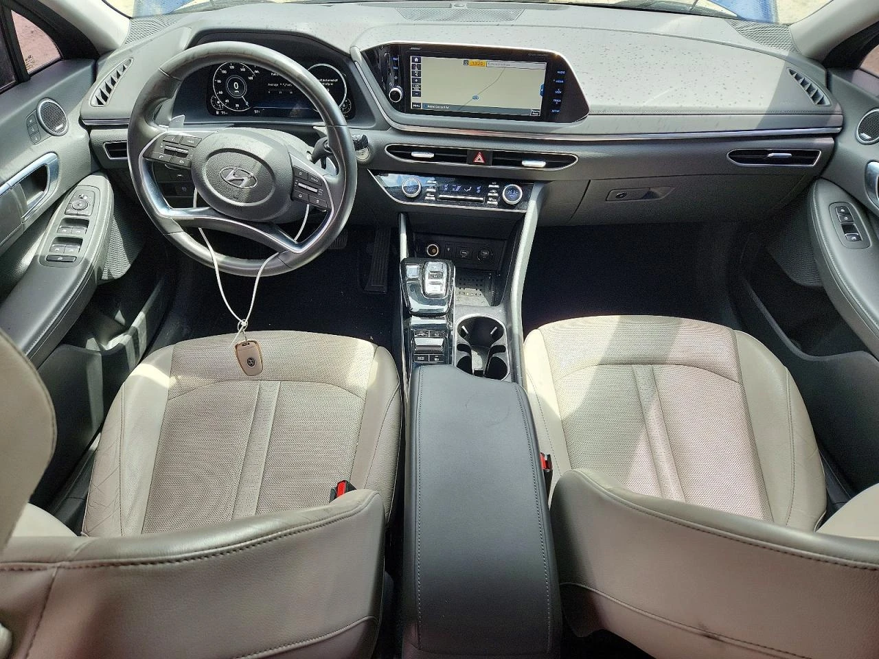 Hyundai Sonata LIMITED* КОЖА* ОБДУХВАНЕ* ДИГИТАЛНО ТАБЛО, снимка 8 - Автомобили и джипове - 54778651