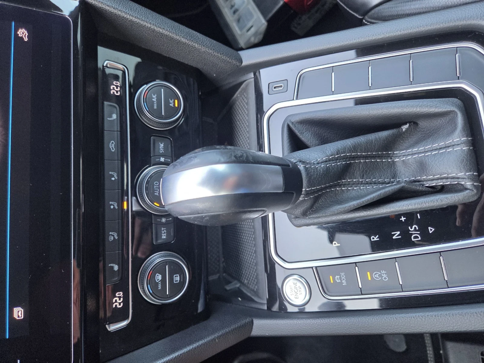 VW Arteon Bi turbo, снимка 12 - Автомобили и джипове - 55170921