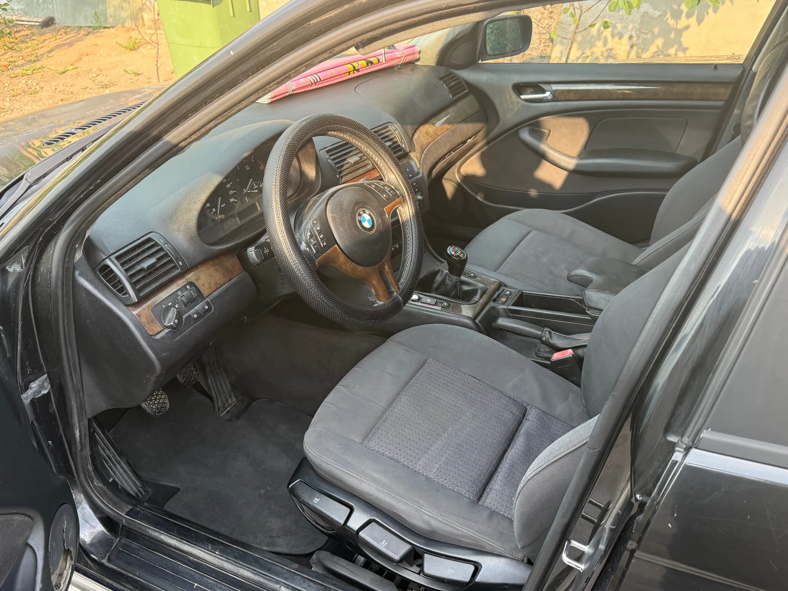 BMW 320, снимка 5 - Автомобили и джипове - 55709415