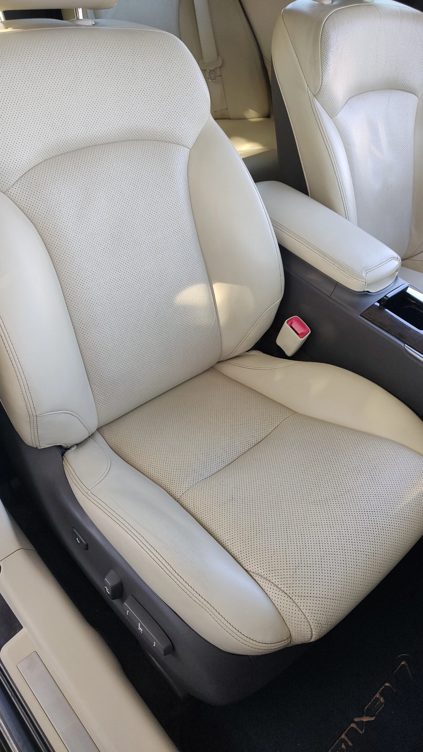Lexus IS 250 /Facelift/Luxury/Camera , снимка 10 - Автомобили и джипове - 55889603