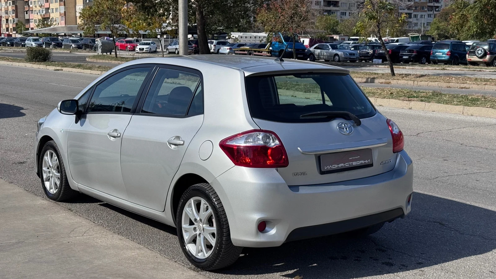 Toyota Auris 1.4D-4D 90�� 6�� * ���������*  | Mobile.bg � ����������� 3
