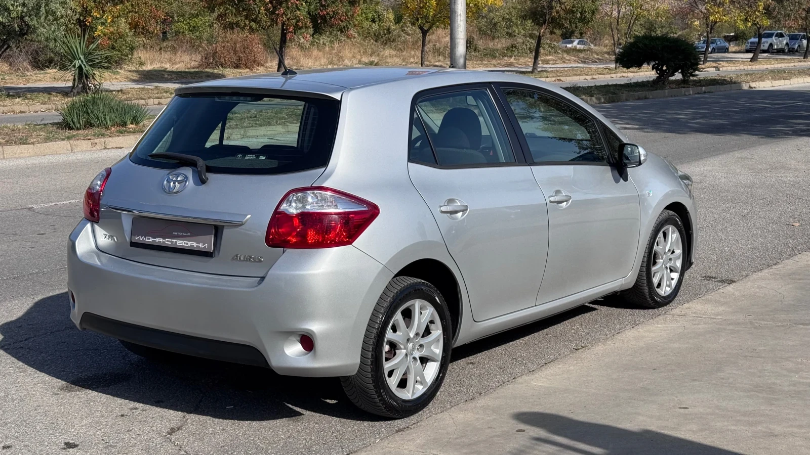 Toyota Auris 1.4D-4D 90�� 6�� * ���������*  | Mobile.bg � ����������� 5