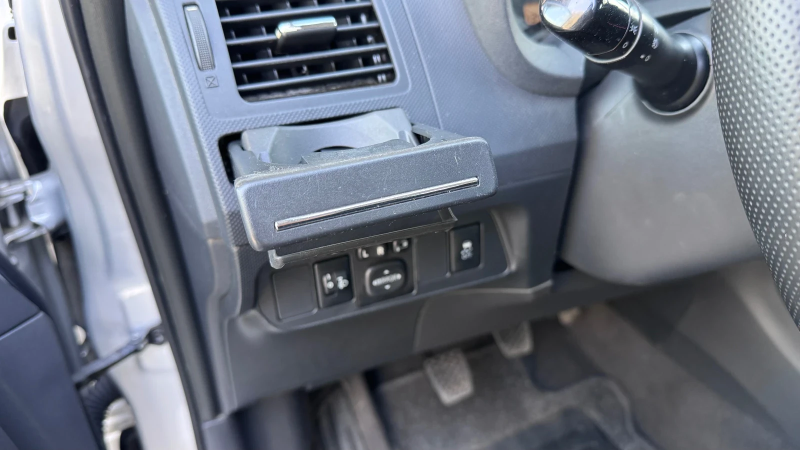 Toyota Auris 1.4D-4D 90�� 6�� * ���������*  | Mobile.bg � ����������� 16