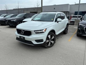 Volvo XC40 Momentum  CARFAX