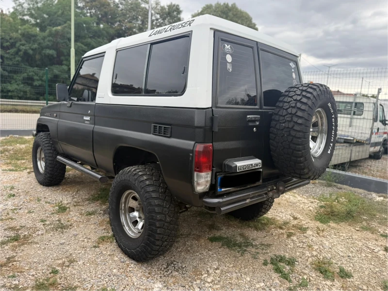 Toyota Land cruiser 3.0 TDI, снимка 5 - Автомобили и джипове - 49926311