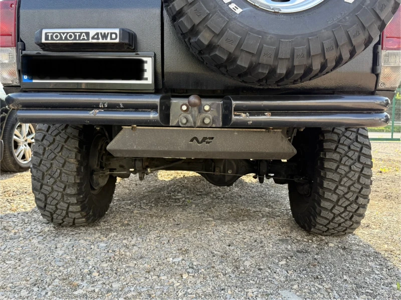 Toyota Land cruiser 3.0 TDI, снимка 13 - Автомобили и джипове - 49926311