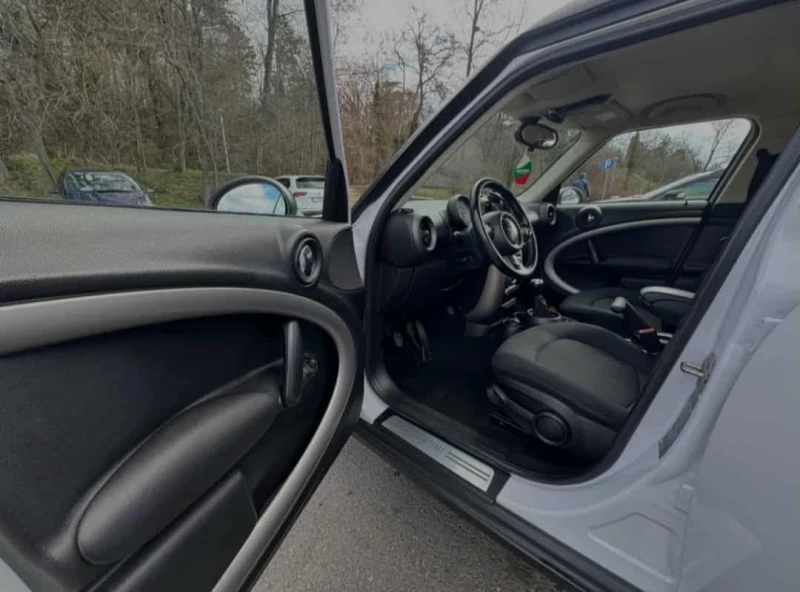 Mini Countryman 1.6D, снимка 7 - Автомобили и джипове - 52380021
