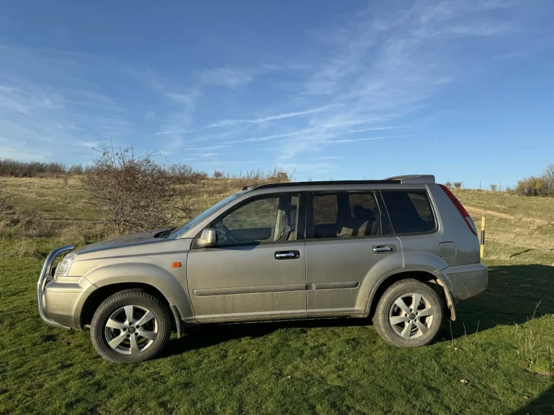 Nissan X-trail, снимка 7 - Автомобили и джипове - 52528819