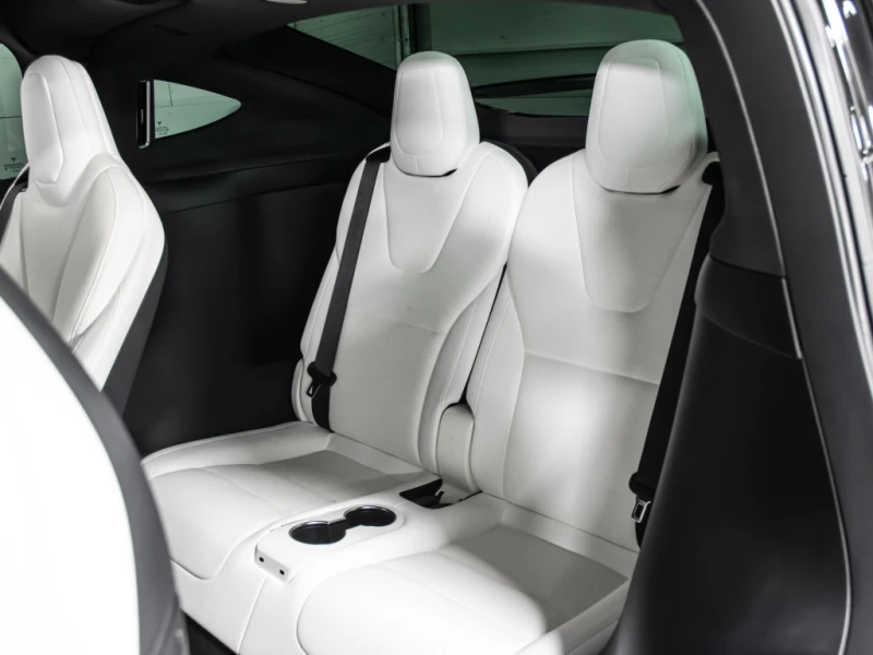 Tesla Model X PLAID, снимка 16 - Автомобили и джипове - 53403419