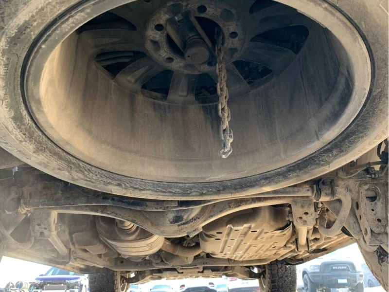 Lexus LX 570 * * CARFAX * * АВТО КРЕДИТ * * , снимка 14 - Автомобили и джипове - 53479241