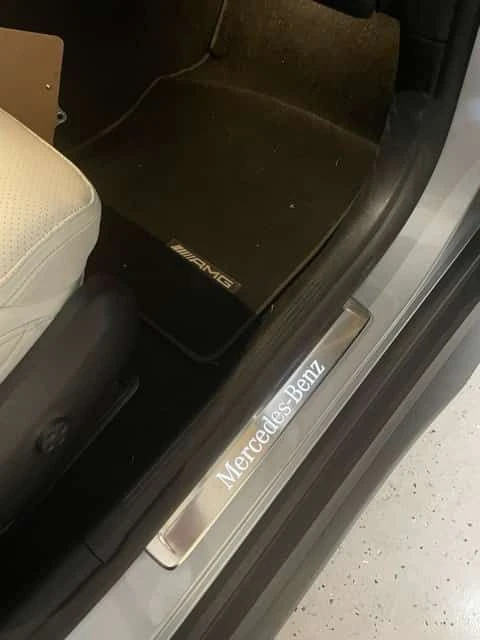 Mercedes-Benz GLC * 300 * CARFAX * ЦЕНА ДО БГ, снимка 10 - Автомобили и джипове - 53576116