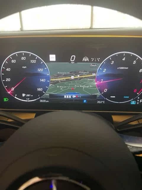 Mercedes-Benz GLC * 300 * CARFAX * ЦЕНА ДО БГ, снимка 6 - Автомобили и джипове - 53576116