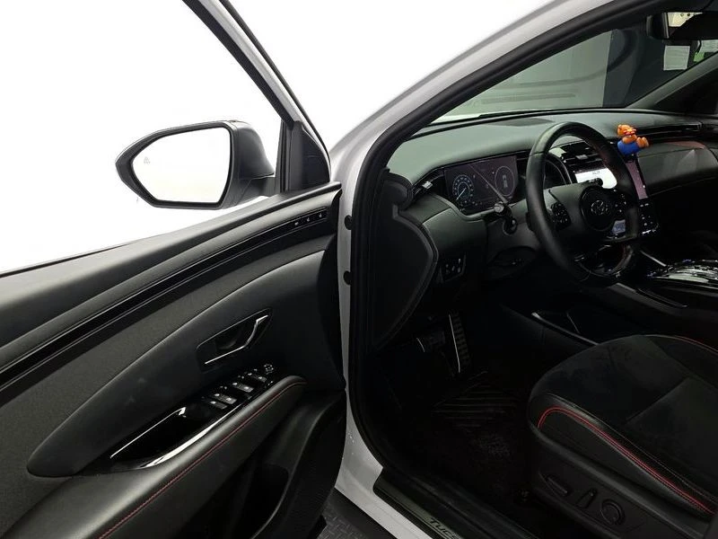 Hyundai Tucson N Line 2WD| 230к.с.| ВКЛ.ТЕХНОТЕСТ, снимка 10 - Автомобили и джипове - 55099189