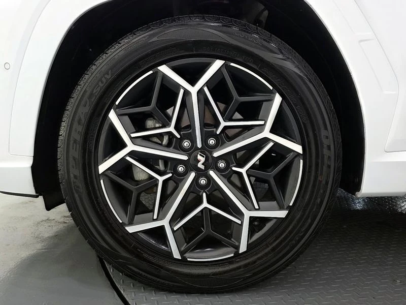 Hyundai Tucson N Line 2WD| 230к.с.| ВКЛ.ТЕХНОТЕСТ, снимка 5 - Автомобили и джипове - 55099189