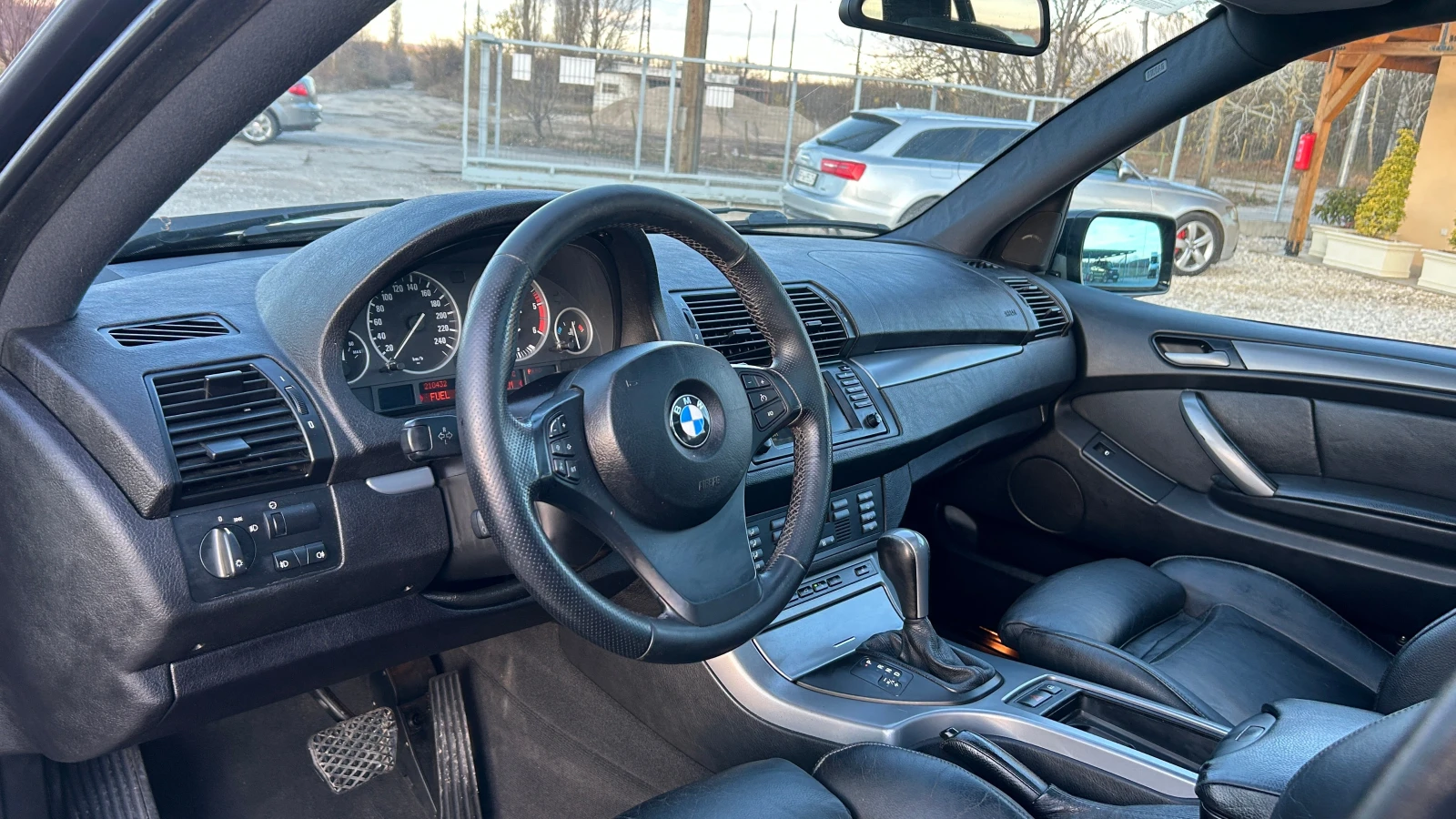 BMW X5 3.0TDI-218к.с.-ПАНОРАМА-ПОДГЕРВ-МЕМОРИ-NAVI-КОЖА - изображение 10