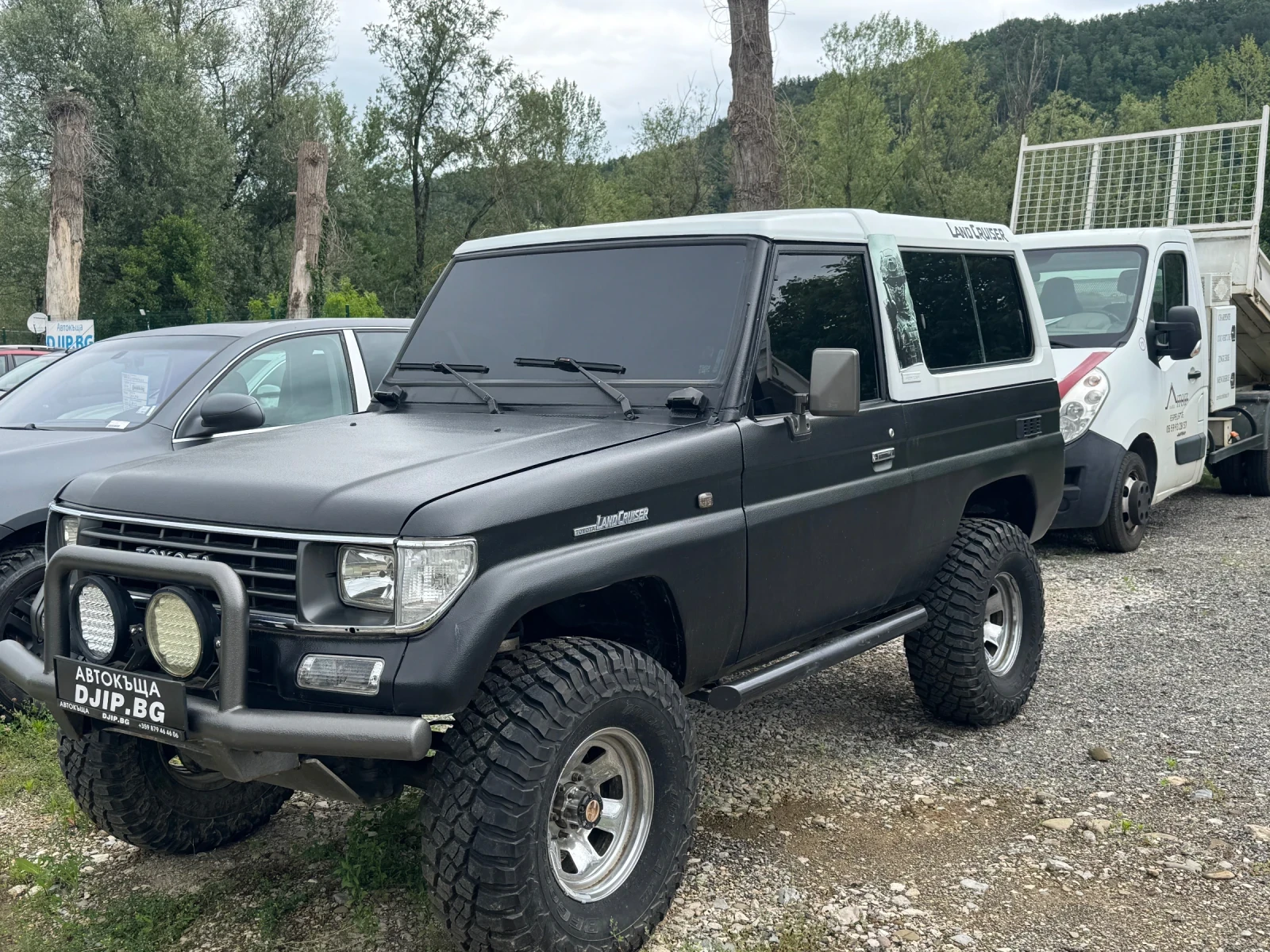Toyota Land cruiser 3.0 TDI, снимка 3 - Автомобили и джипове - 49926311