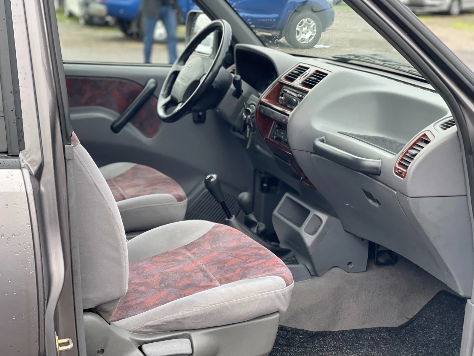 Nissan Terrano 2.7TDi 4x4 Италия / Климатик - изображение 10