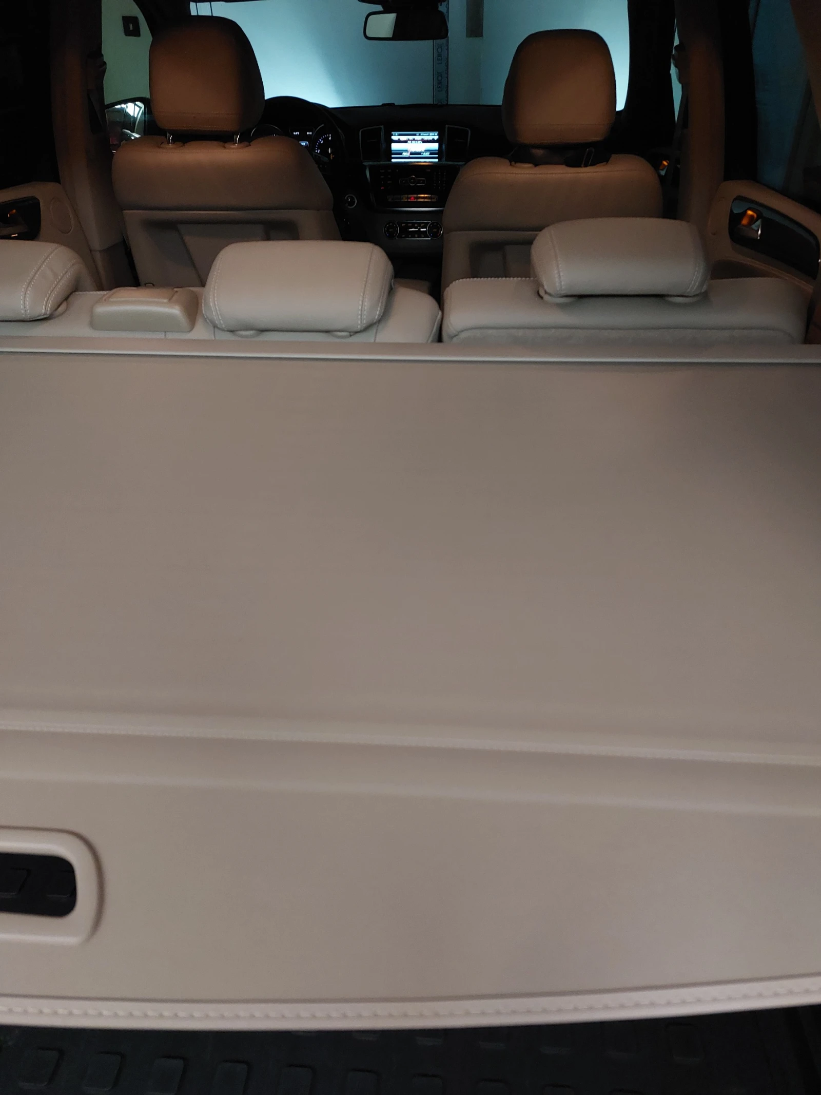 Mercedes-Benz ML 350 BLUETEC 4MATIC, снимка 16 - Автомобили и джипове - 54493129