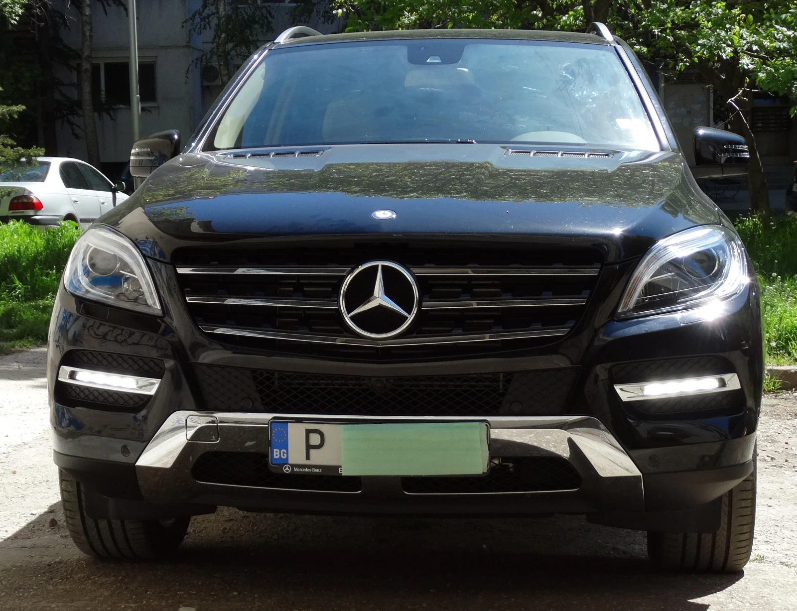 Mercedes-Benz ML 350 BLUETEC 4MATIC, снимка 2 - Автомобили и джипове - 54493129
