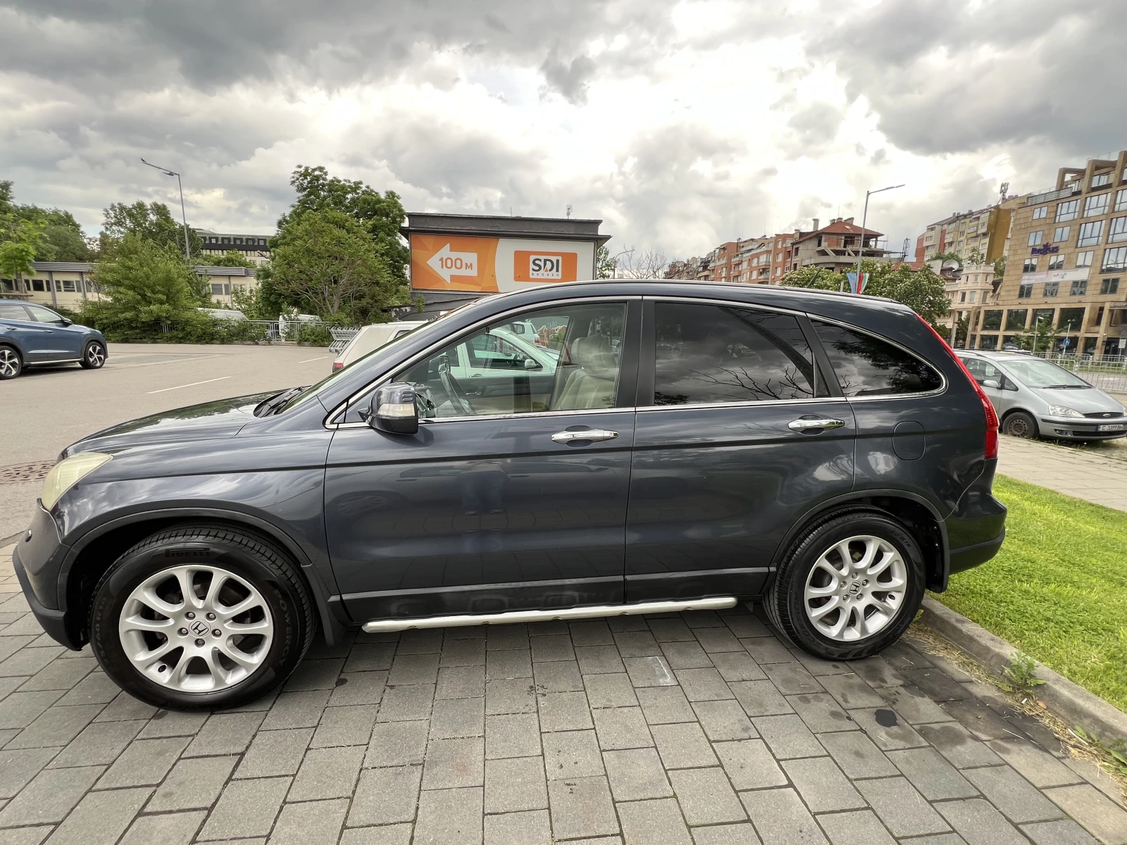 Honda Cr-v, снимка 4 - Автомобили и джипове - 54597706
