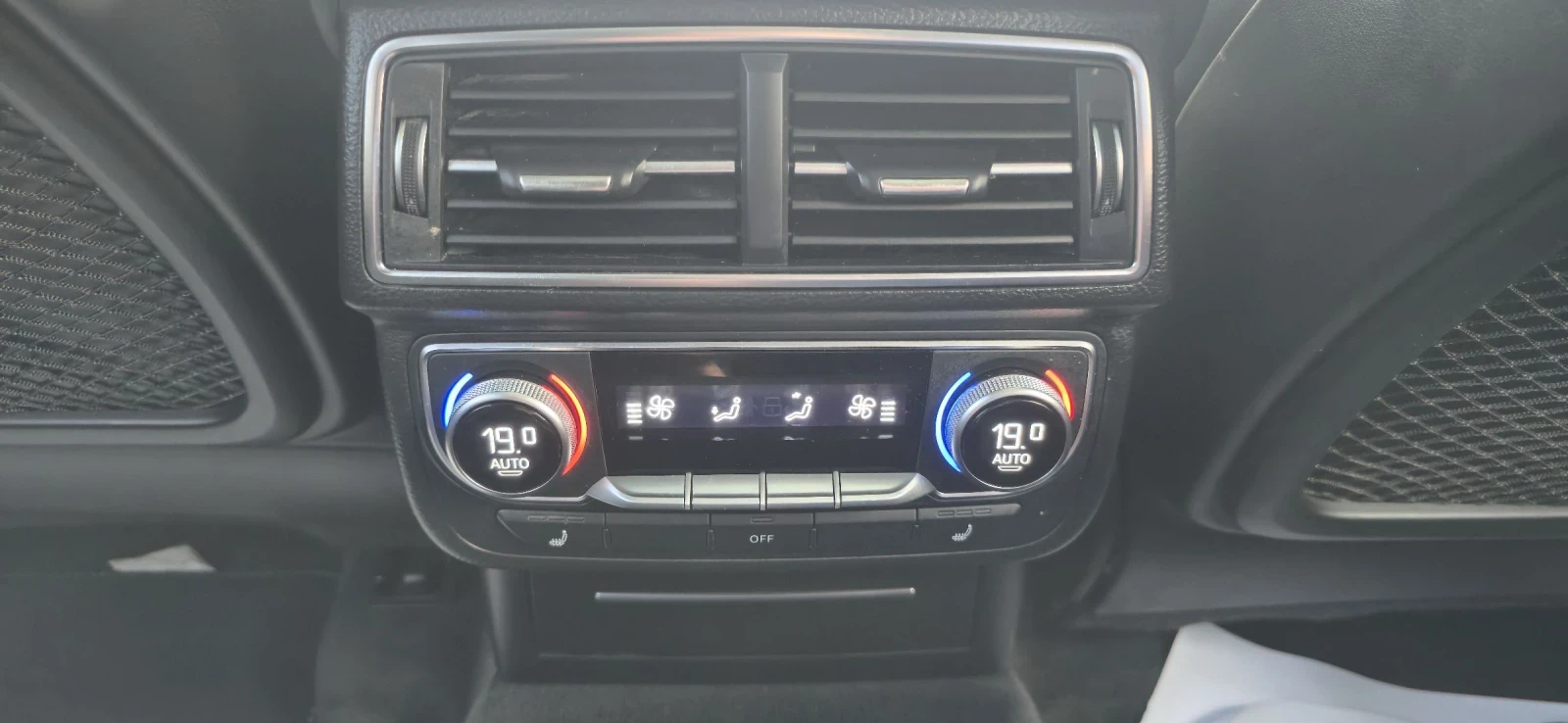 Audi SQ7 4.0 TDI Matrix, снимка 12 - Автомобили и джипове - 54923302