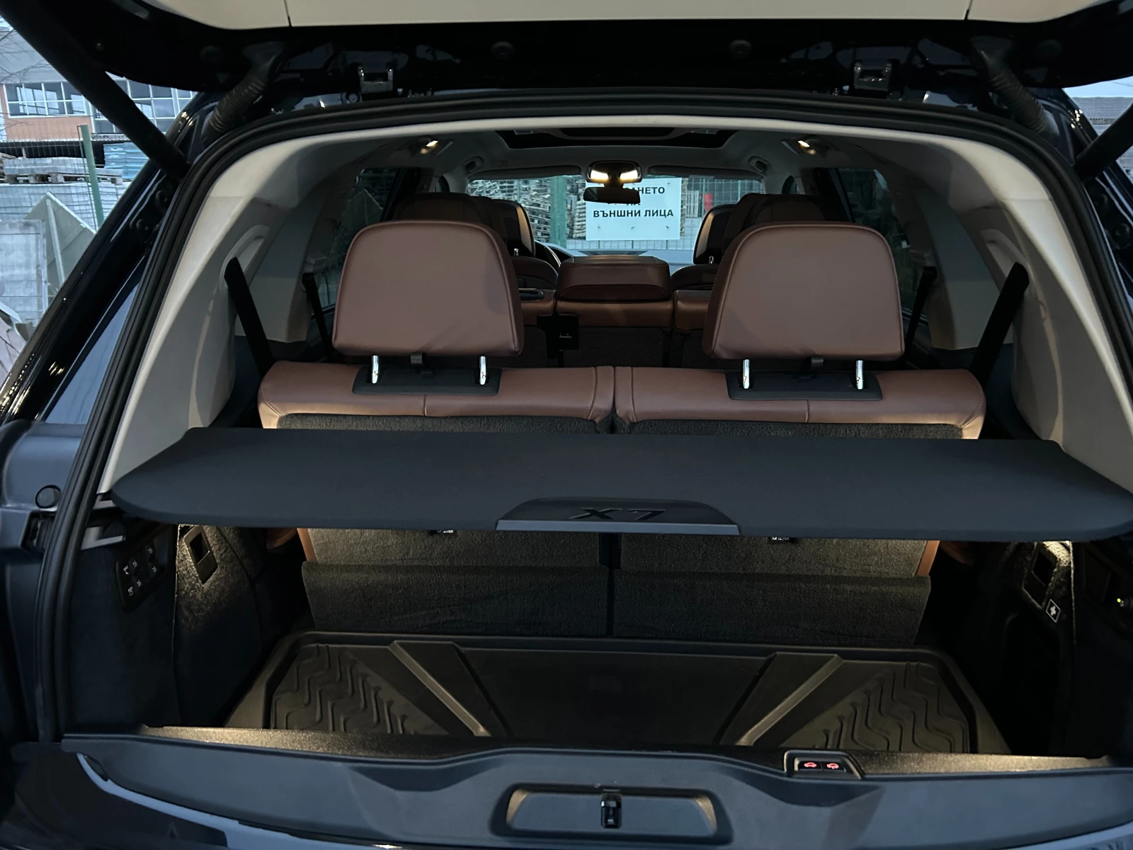 BMW X7 40i, снимка 11 - Автомобили и джипове - 54924278
