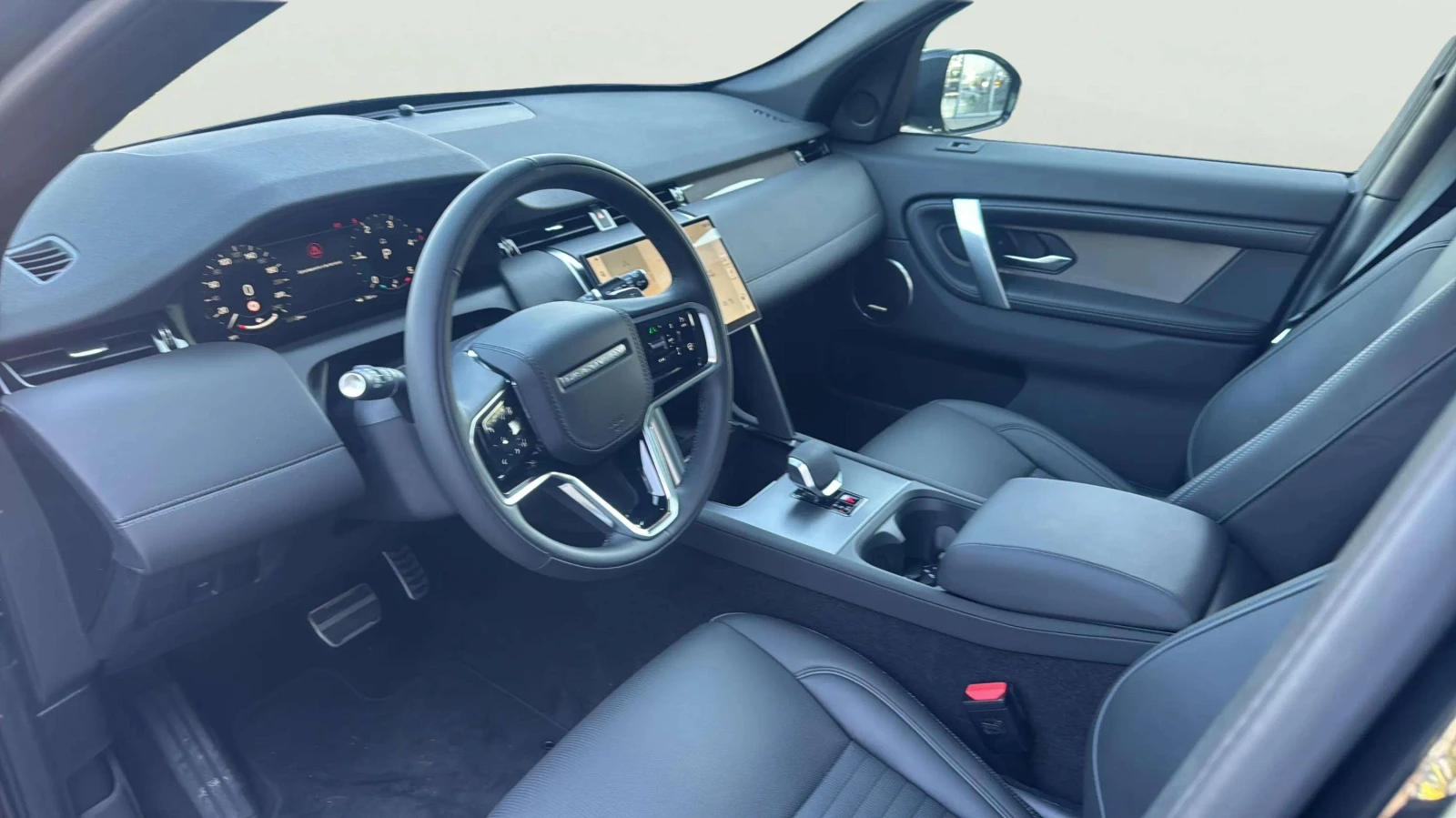 Land Rover Discovery Sport 2.0D, снимка 9 - Автомобили и джипове - 55193698