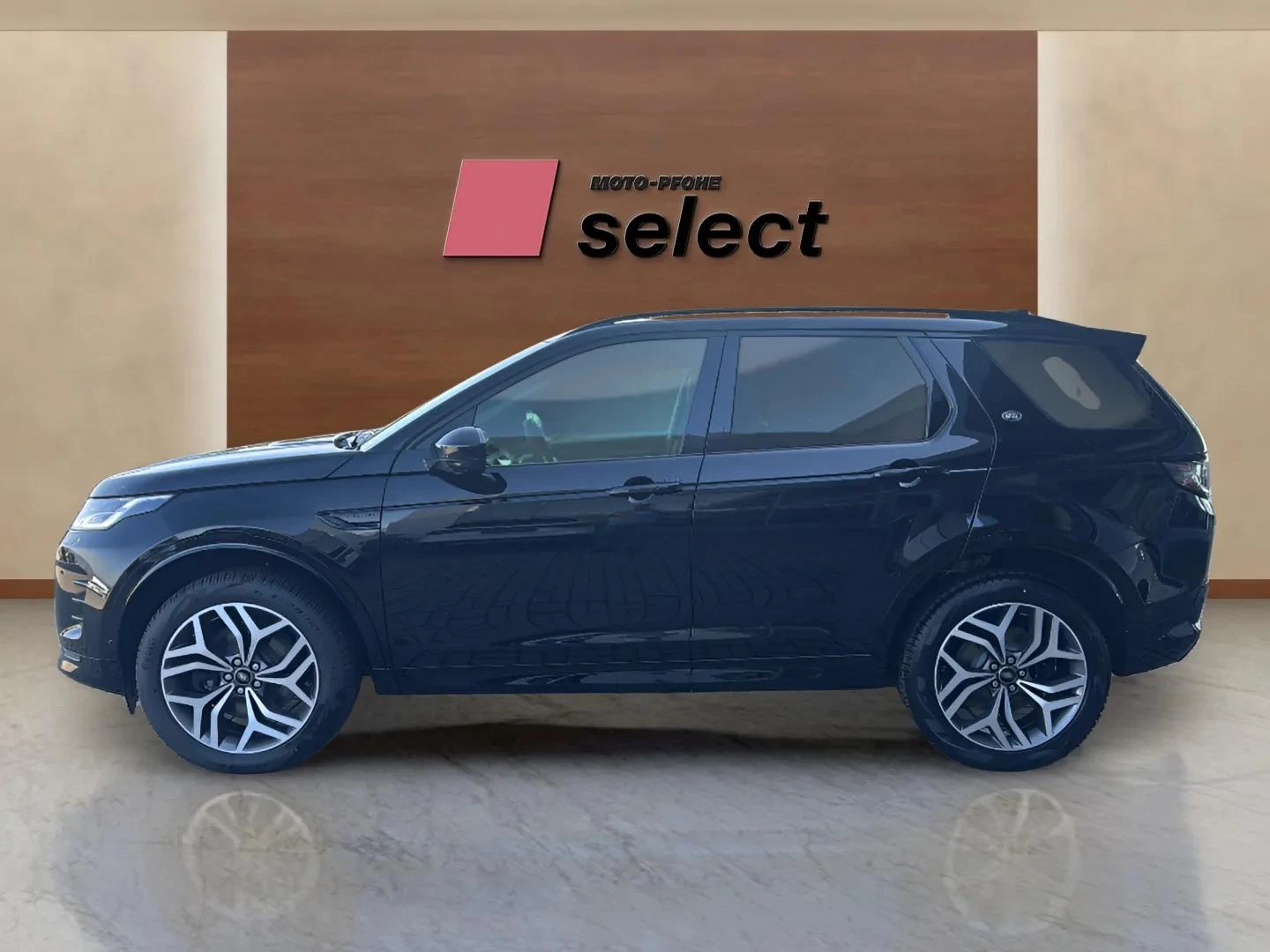 Land Rover Discovery Sport 2.0D, снимка 2 - Автомобили и джипове - 55193698