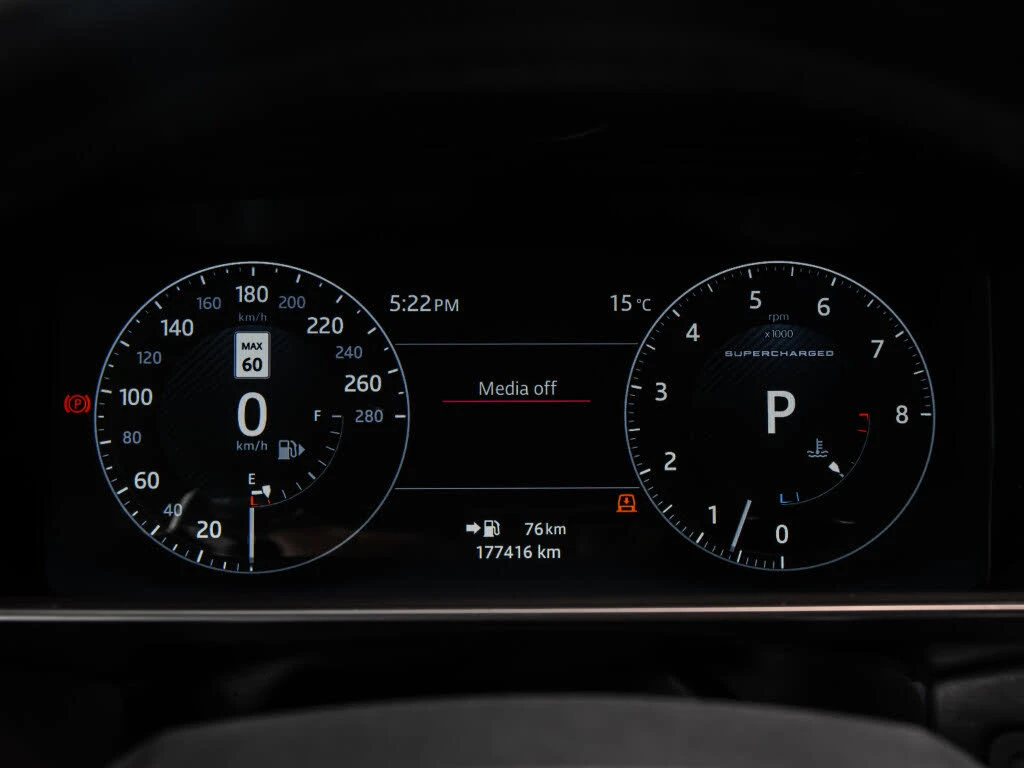 Land Rover Range Rover Sport 5.0* V8* SUPERCHARGED* HEAD UP* 360 КАМЕРИ* ПАНО, снимка 9 - Автомобили и джипове - 55283847