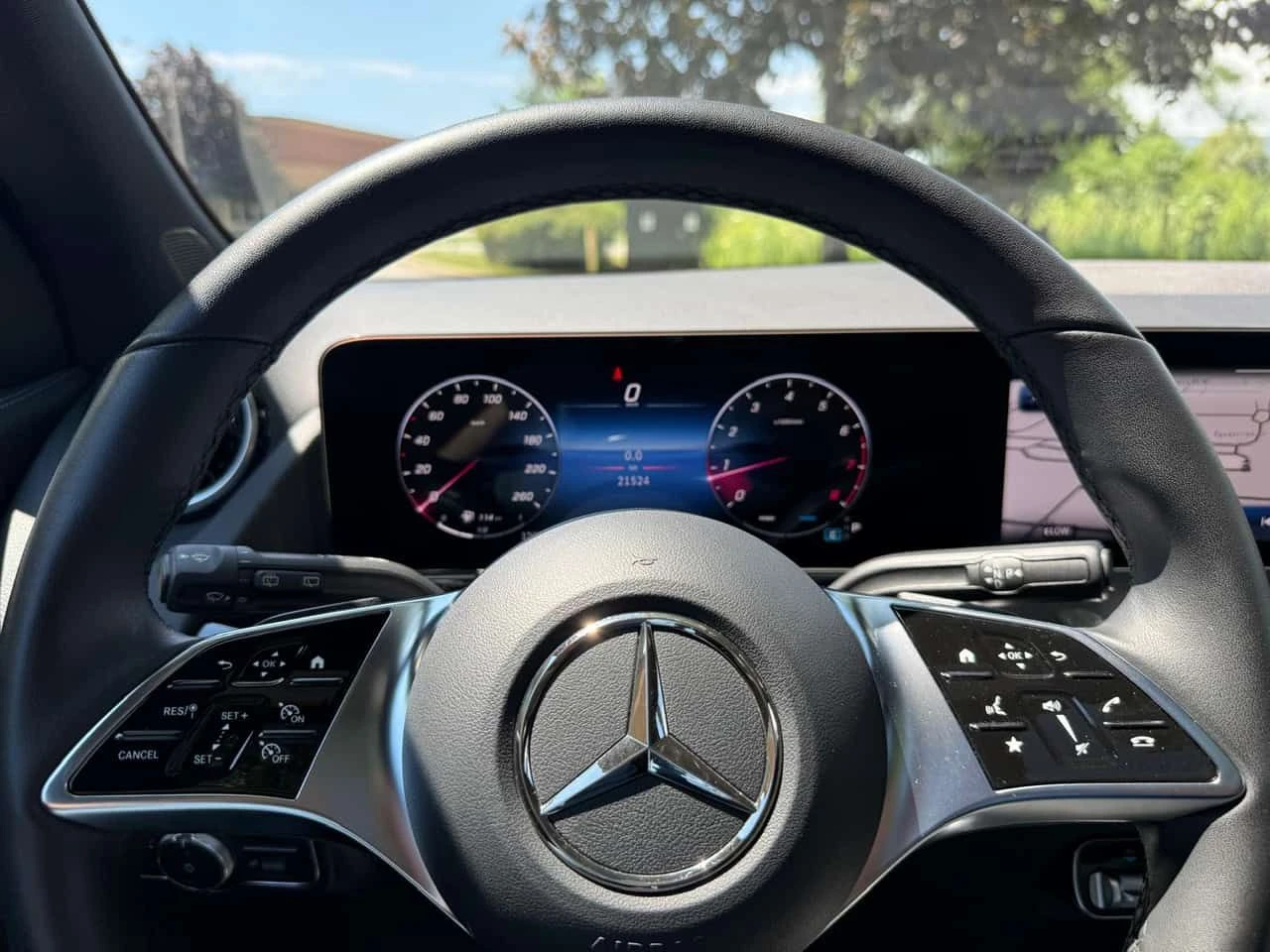 Mercedes-Benz GLA * 250 * АВТОКРЕДИТ БЕЗ ПЪРВОНАЧАЛНА ВНОСКА* , снимка 15 - Автомобили и джипове - 55295585